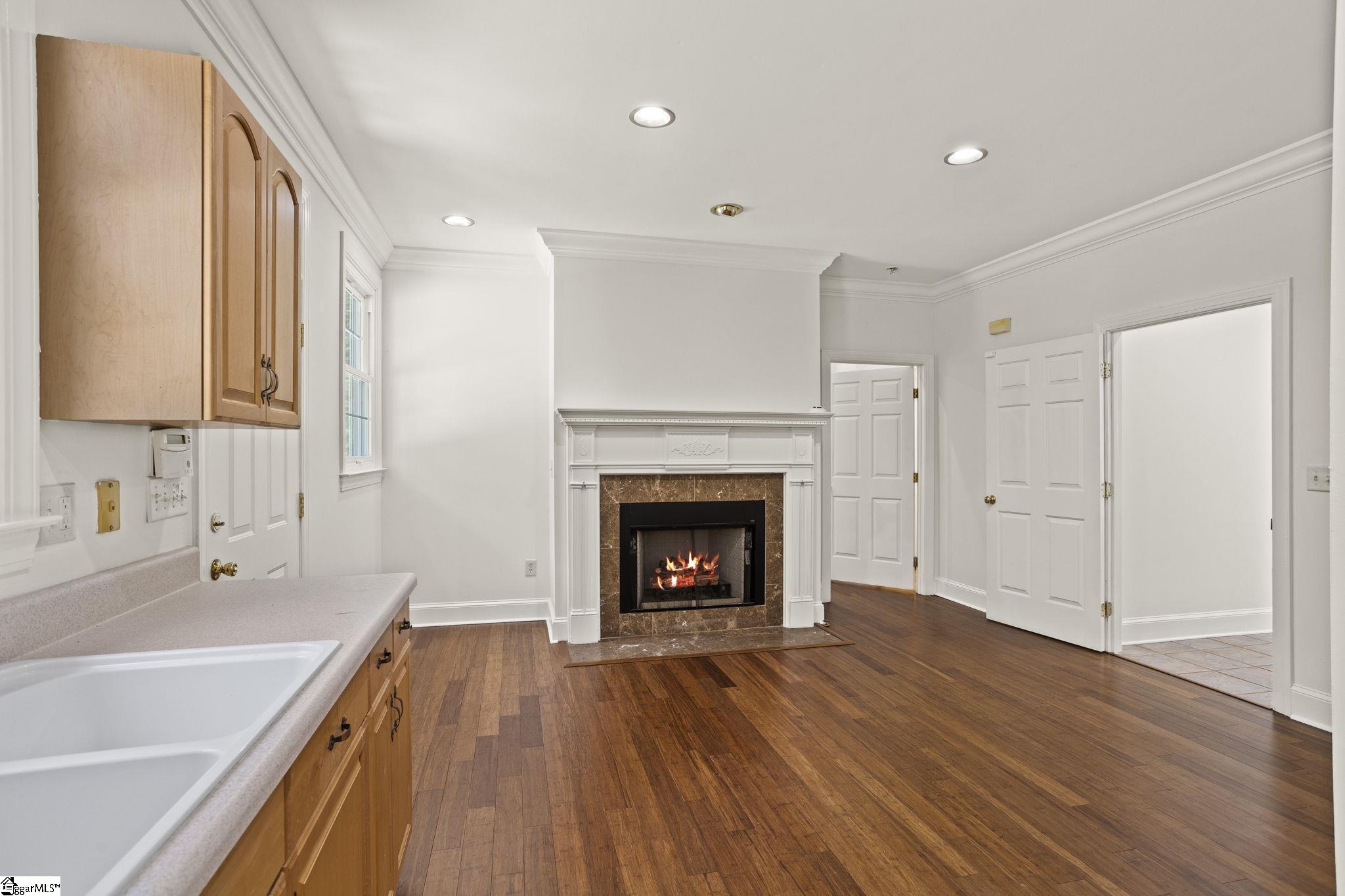 1420 White Oak Drive Anderson, SC 29621