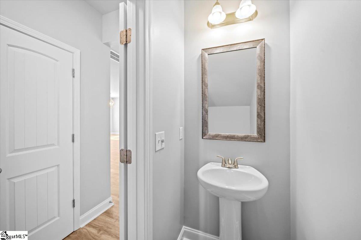 8 Cringle Lane Anderson, SC 29625