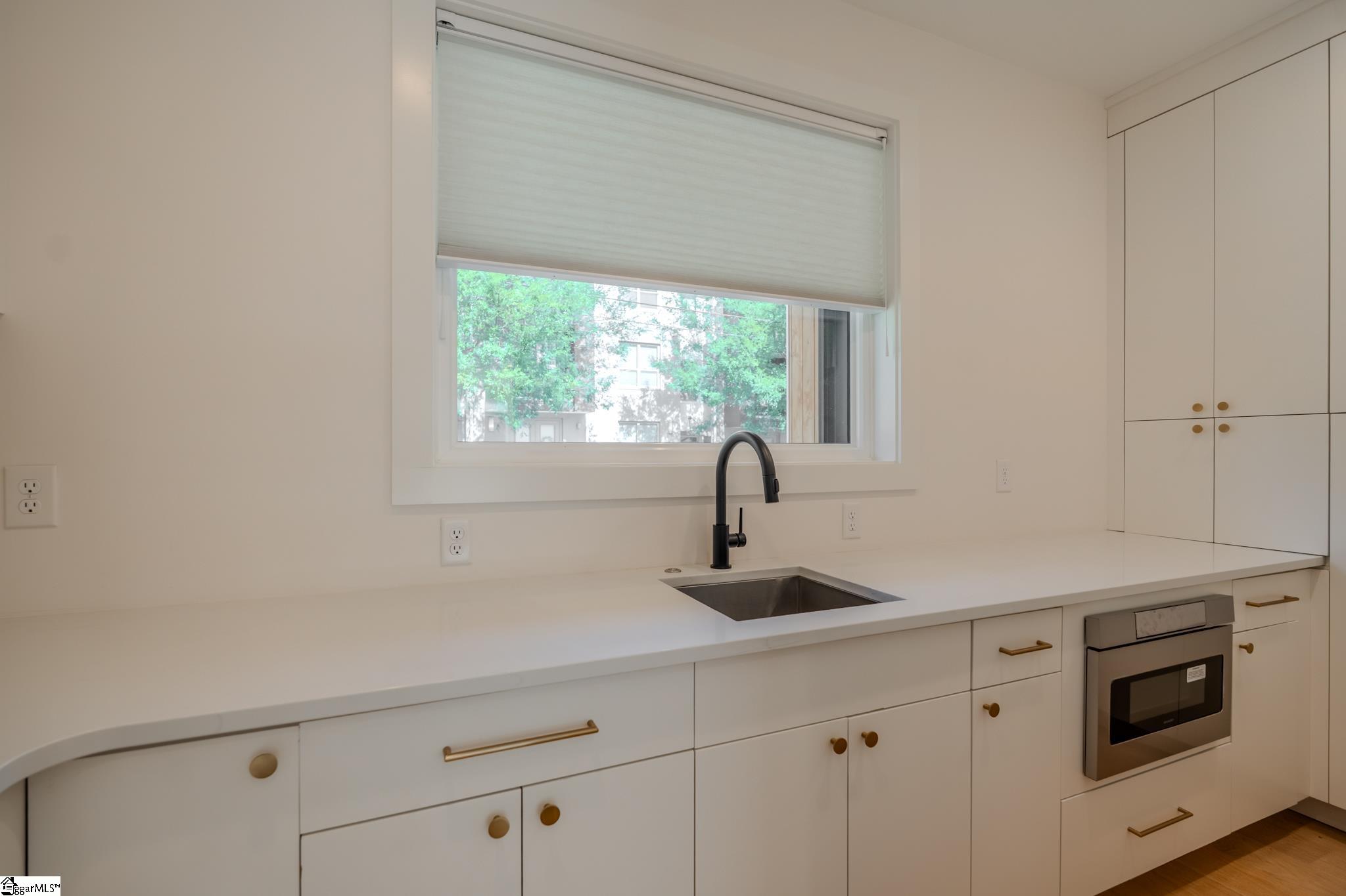7B Briar Street Greenville, SC 29601
