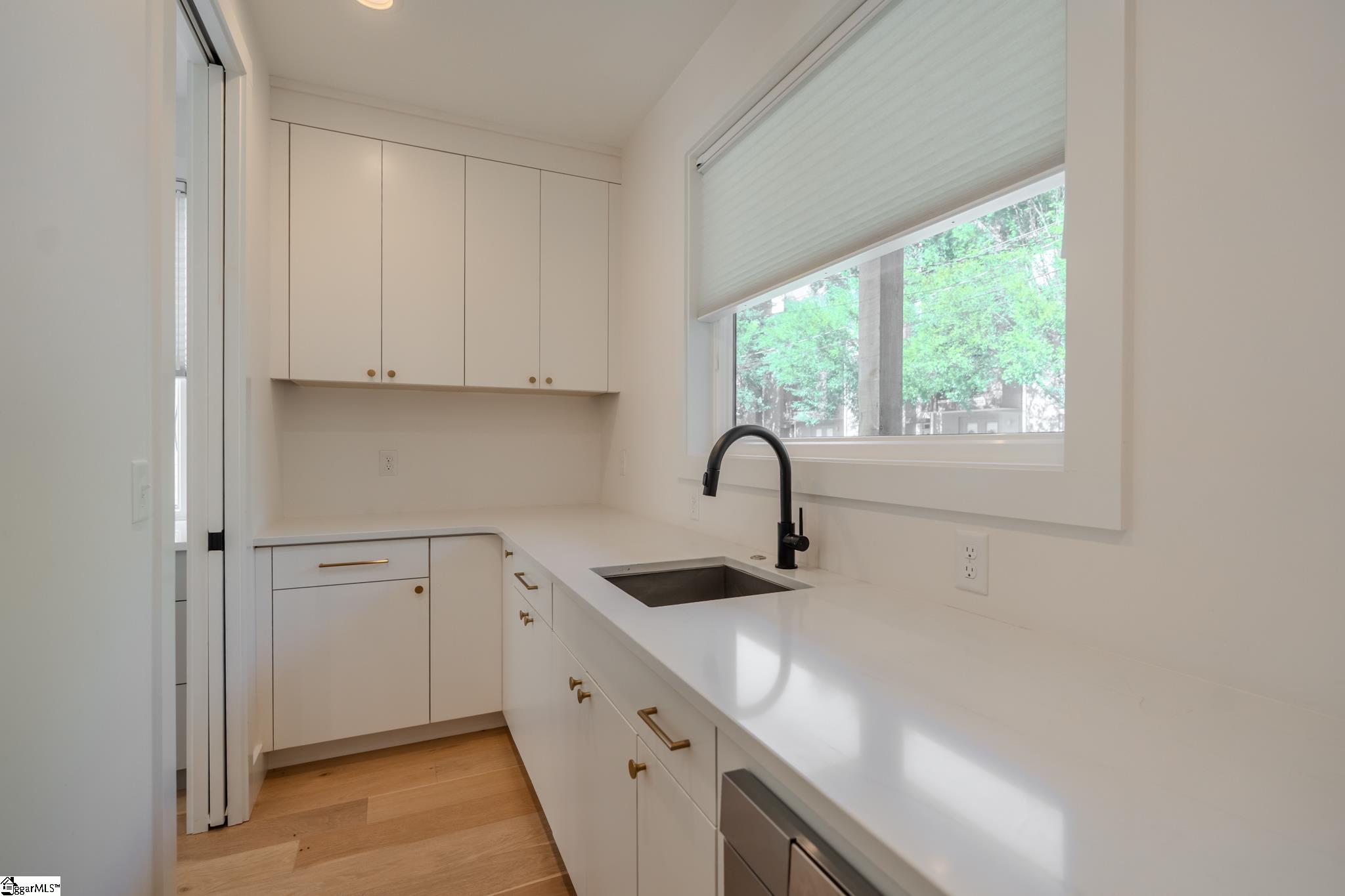 7B Briar Street Greenville, SC 29601