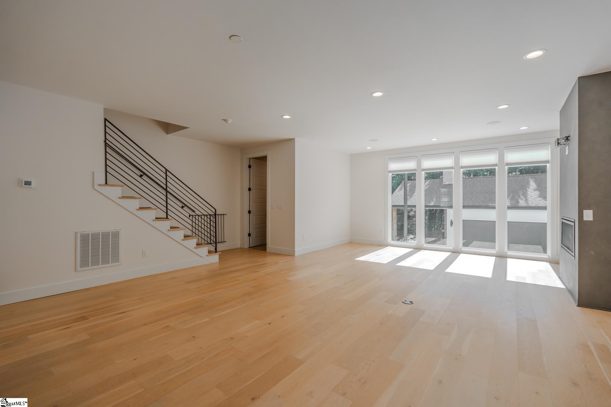 7B Briar Street Greenville, SC 29601