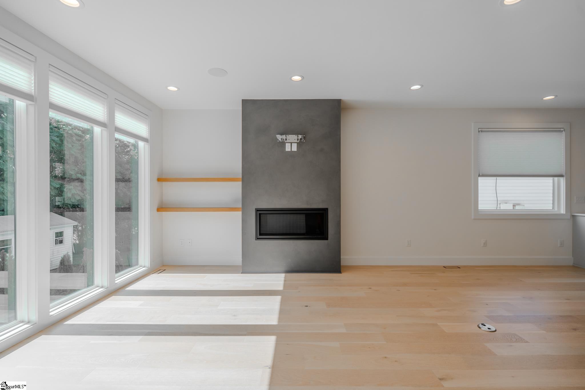 7B Briar Street Greenville, SC 29601