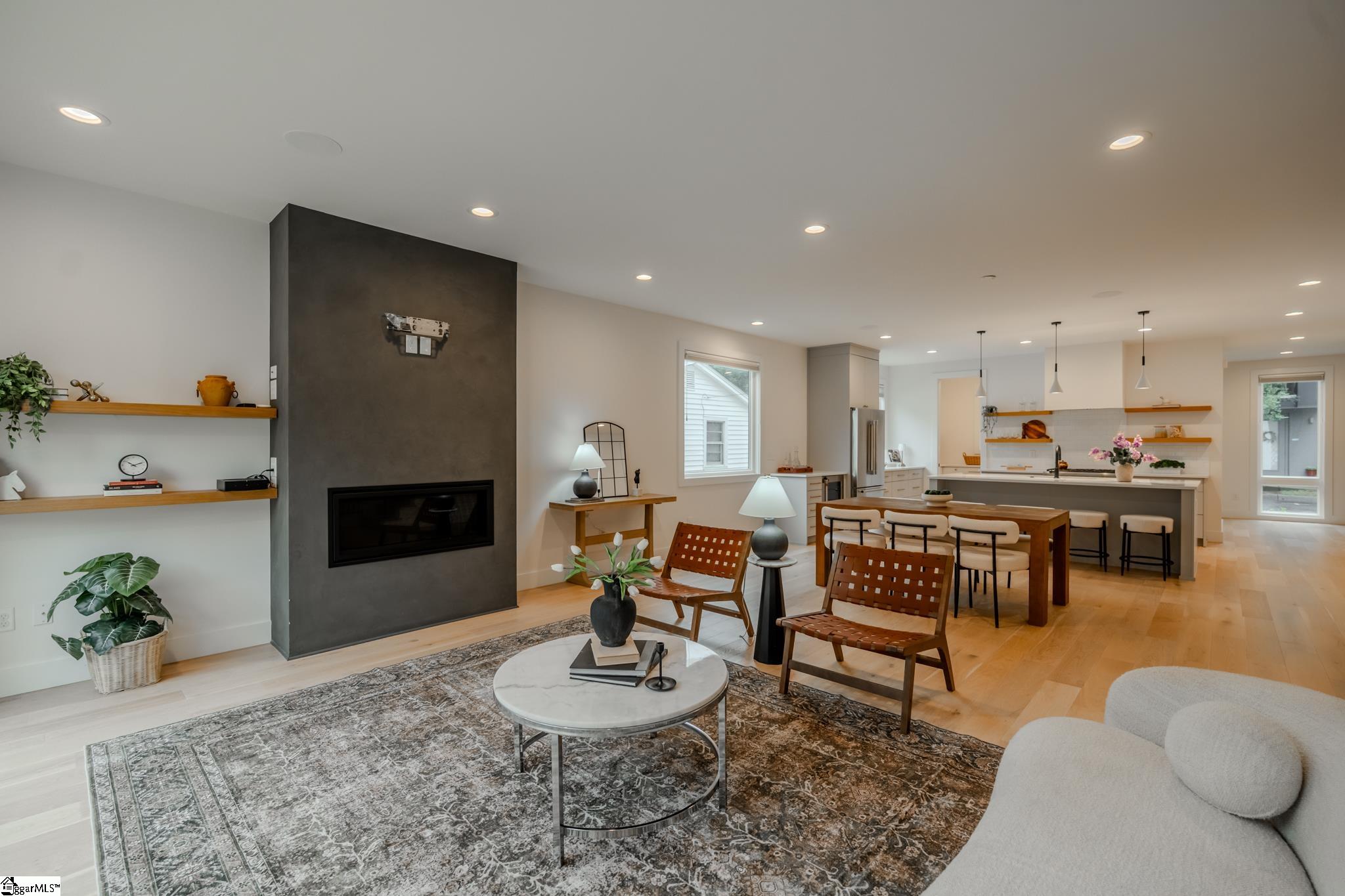 7B Briar Street Greenville, SC 29601