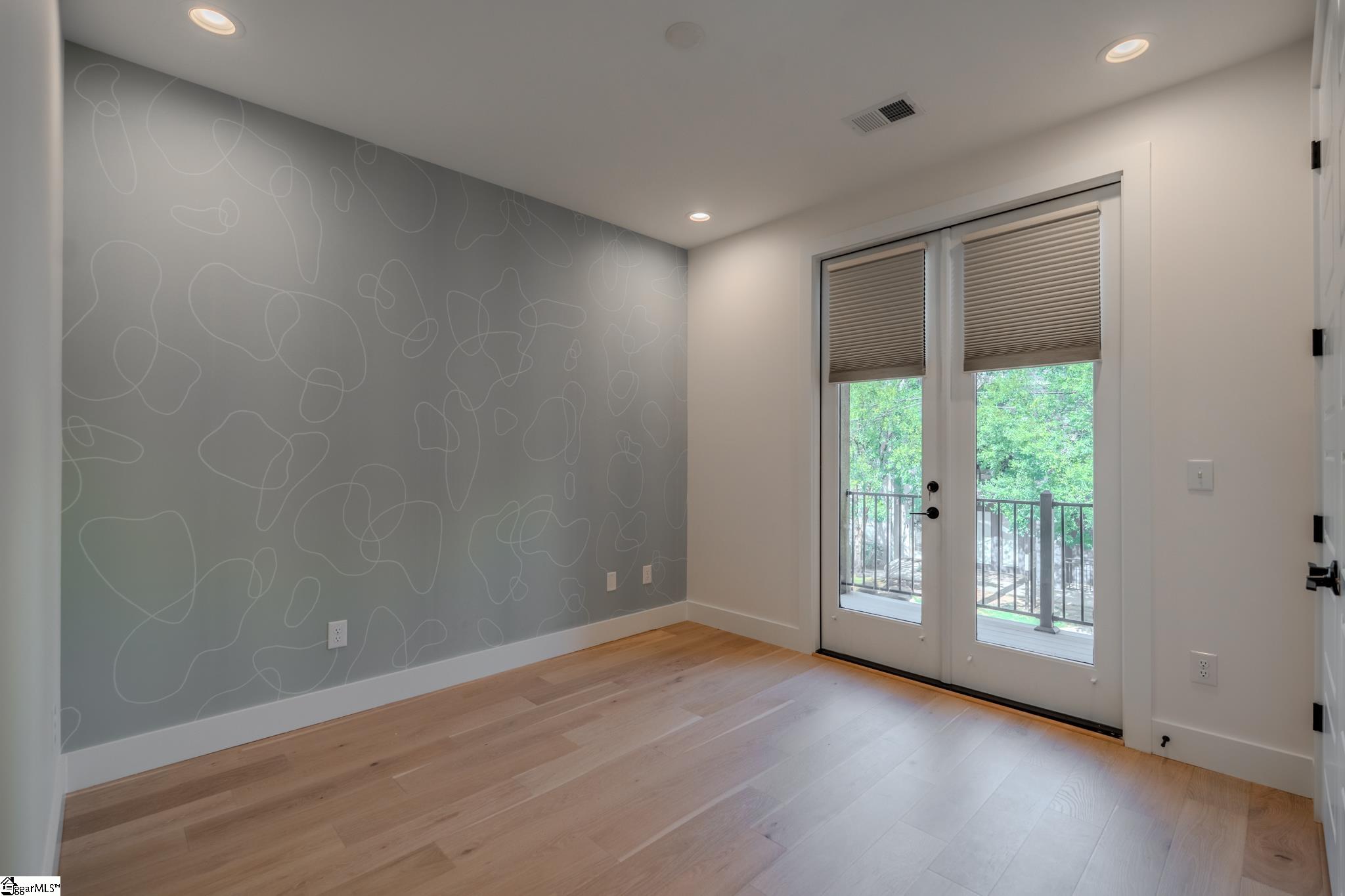 7B Briar Street Greenville, SC 29601