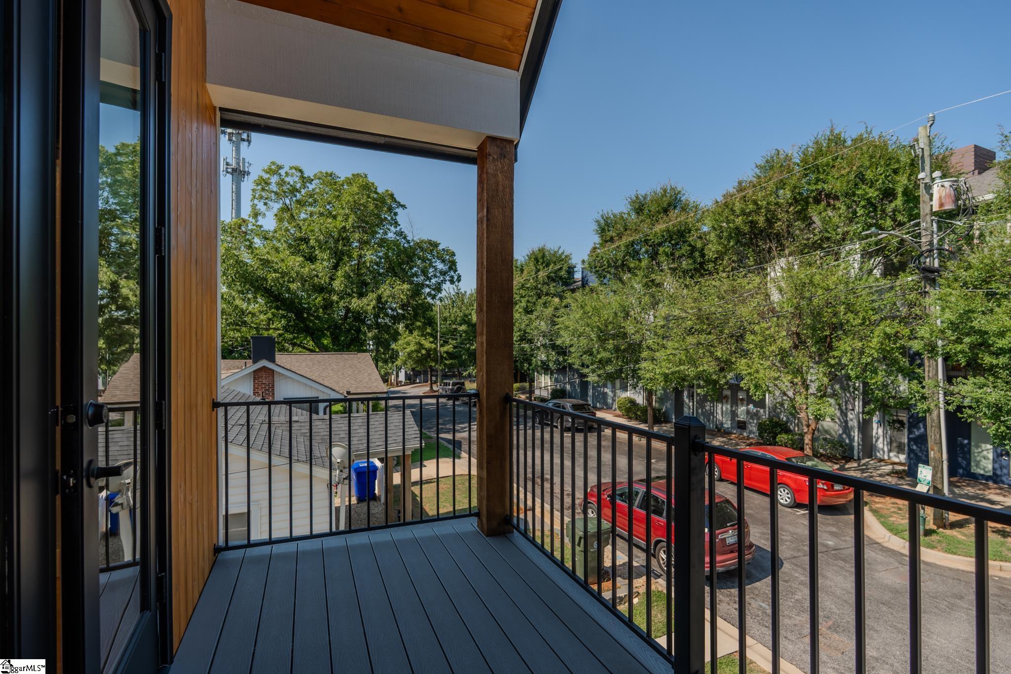 7B Briar Street Greenville, SC 29601