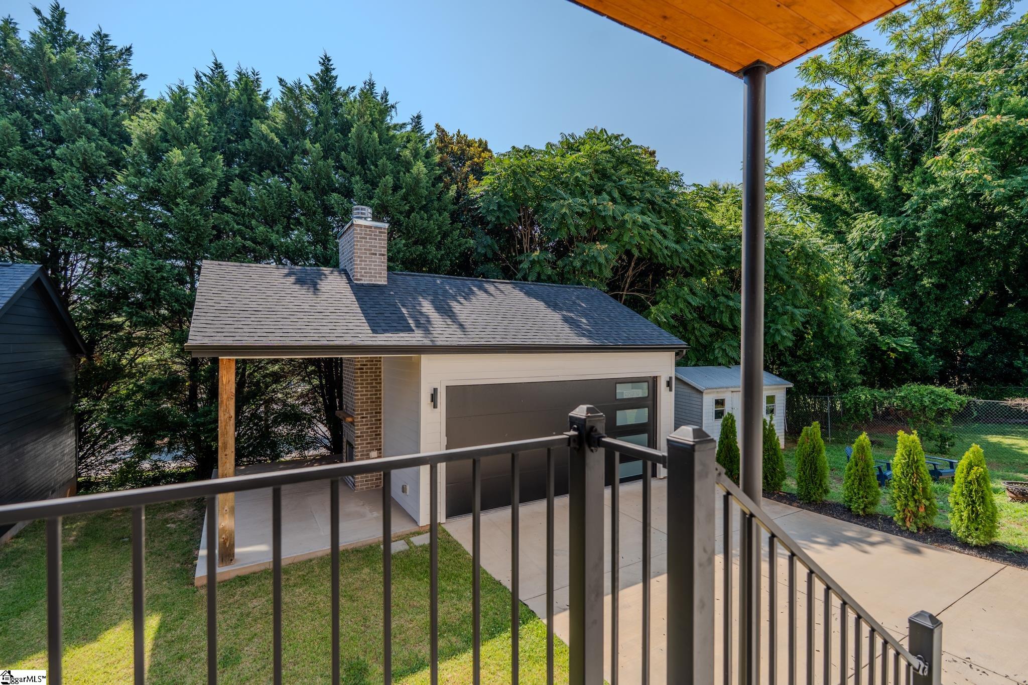 7B Briar Street Greenville, SC 29601