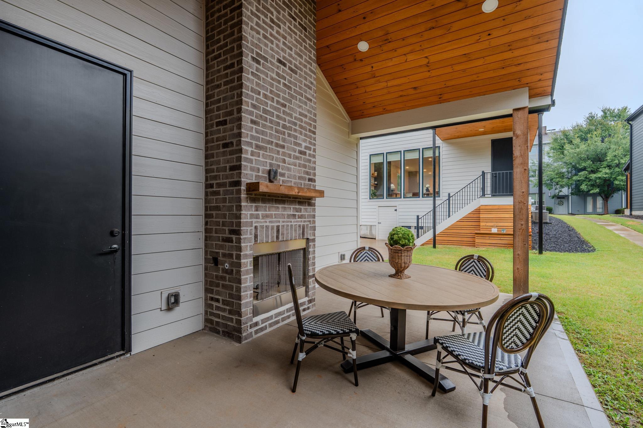 7B Briar Street Greenville, SC 29601
