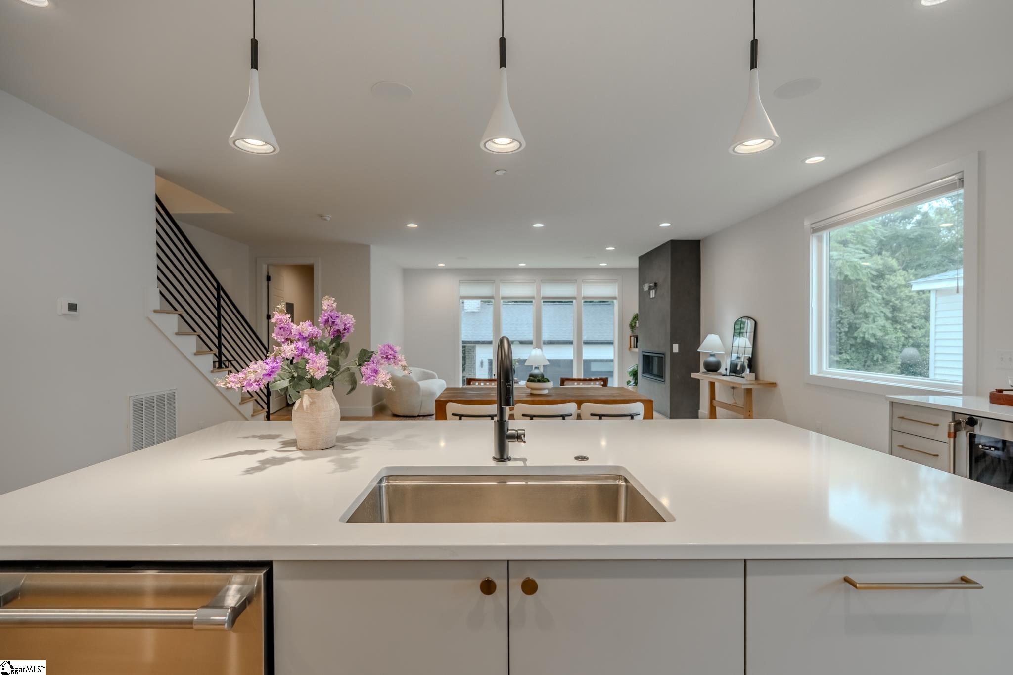7B Briar Street Greenville, SC 29601