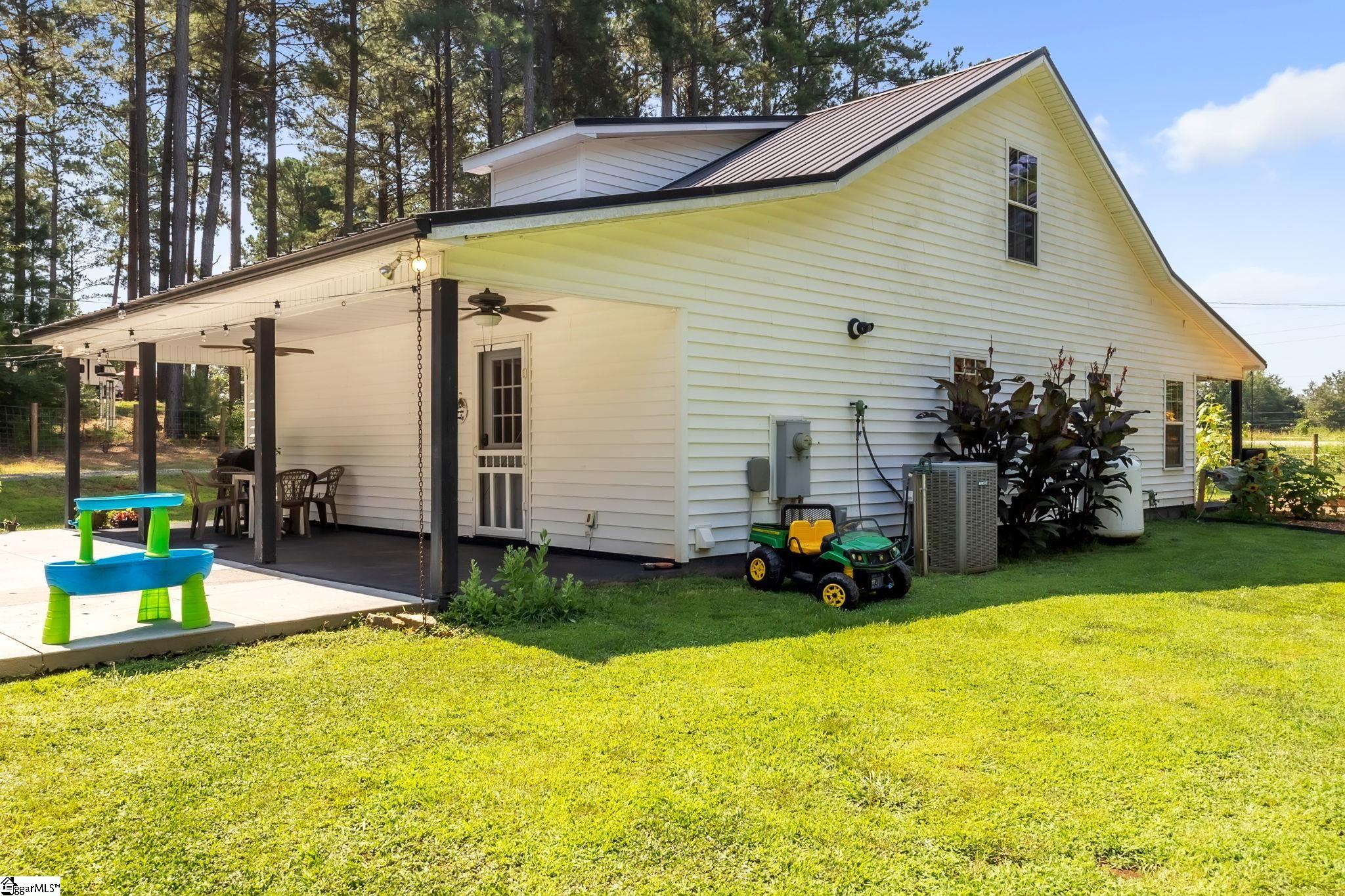 389 Mt Pleasant Road Westminster, SC 29693