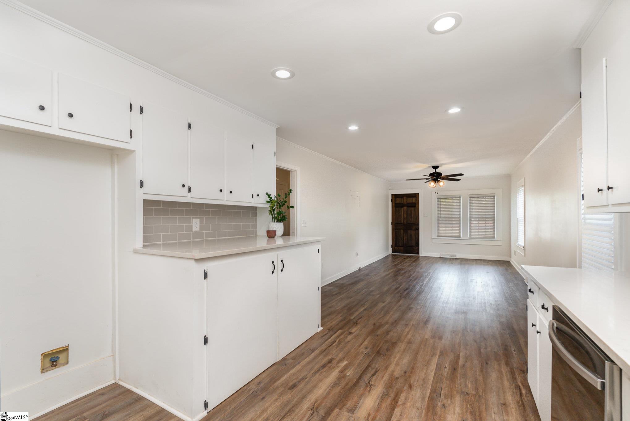 113 Taylors Road Taylors, SC 29687