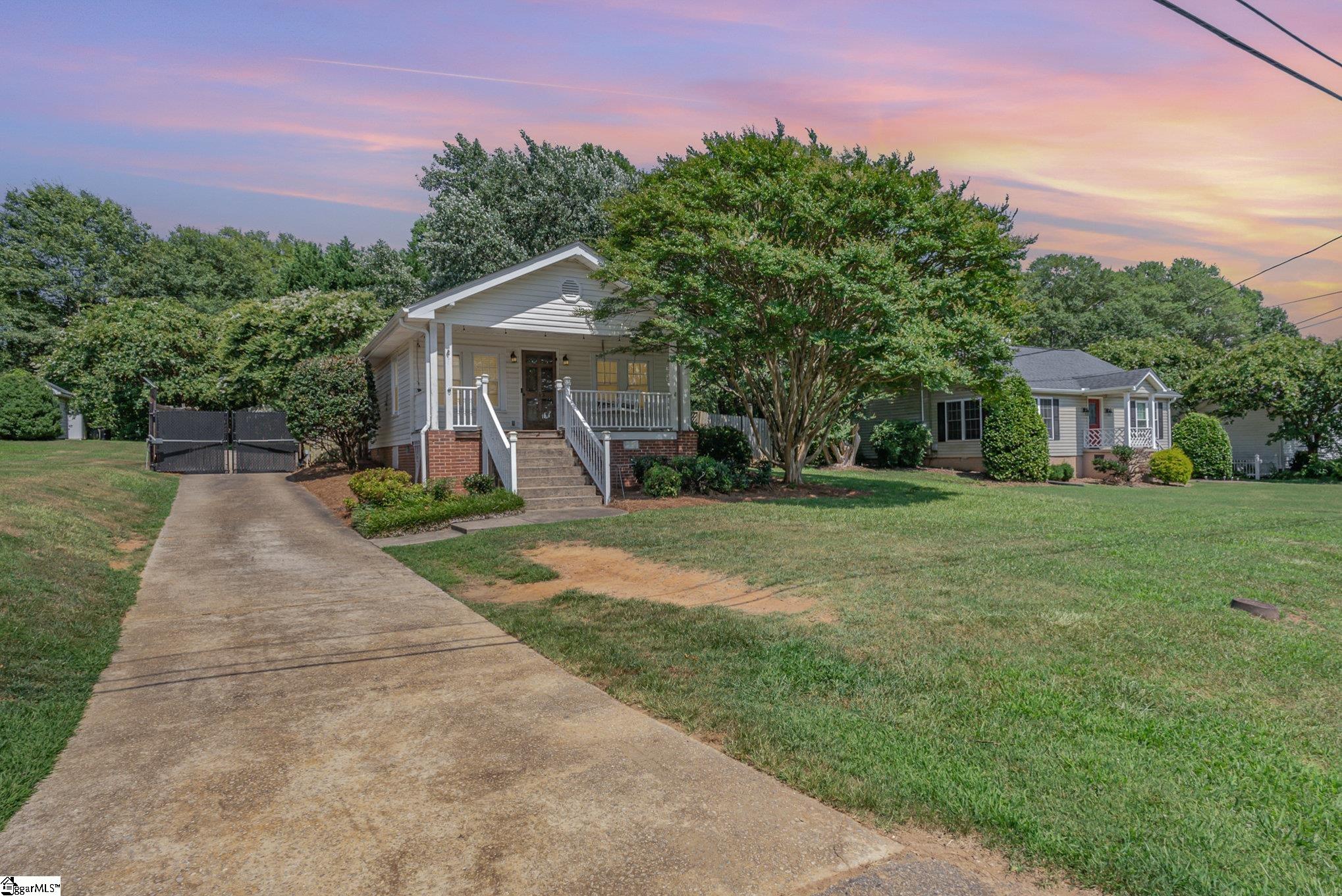 113 Taylors Road Taylors, SC 29687