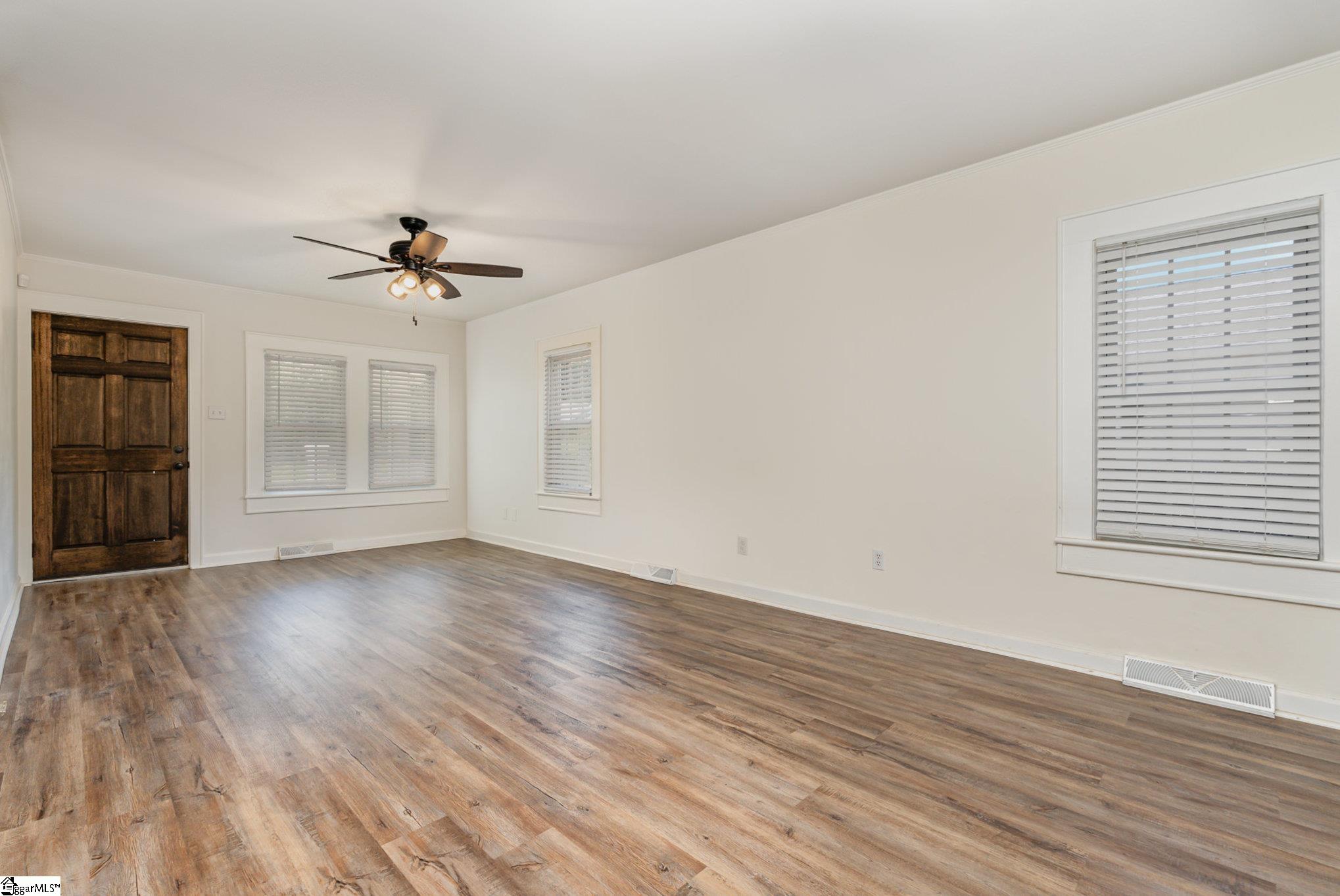 113 Taylors Road Taylors, SC 29687