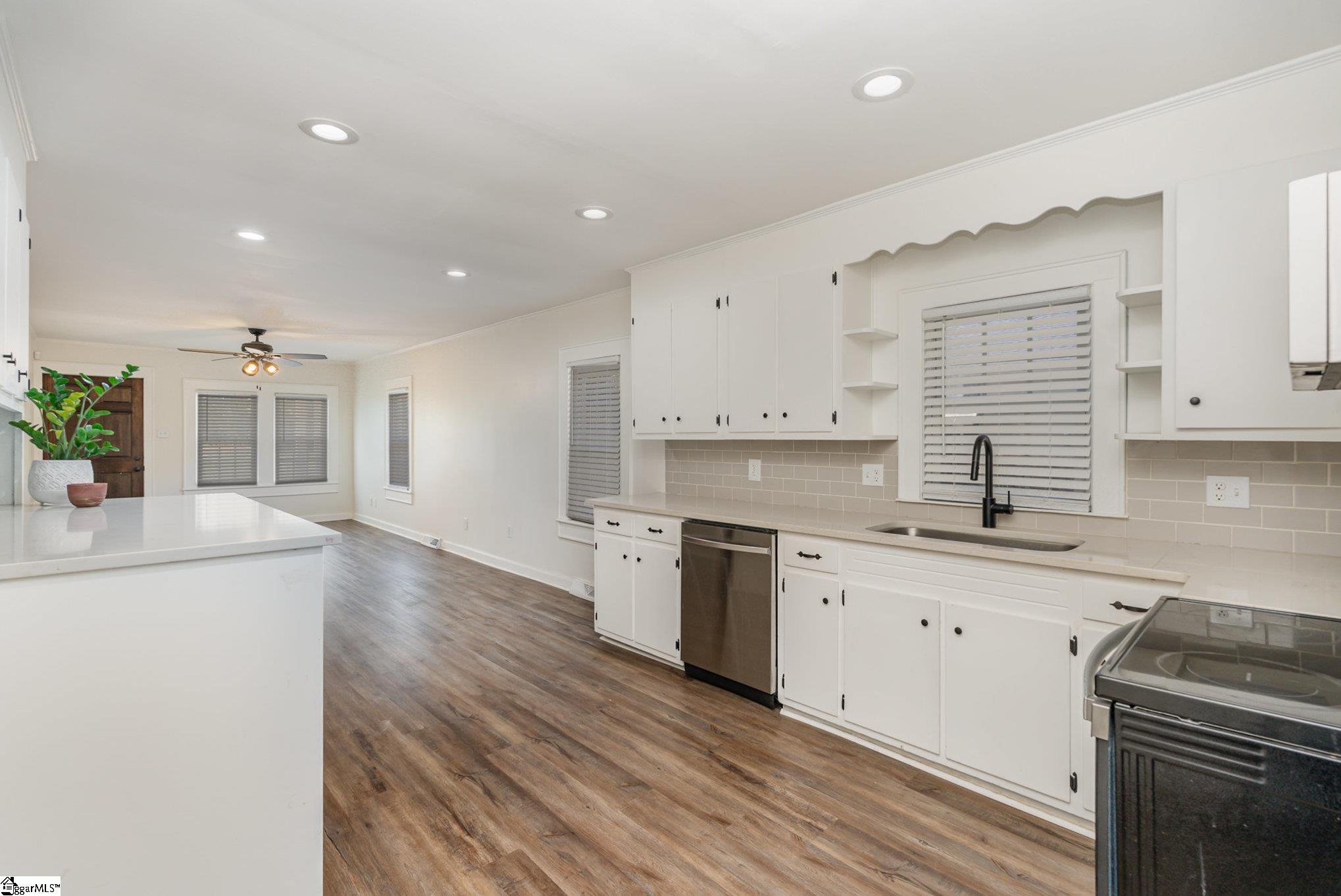 113 Taylors Road Taylors, SC 29687
