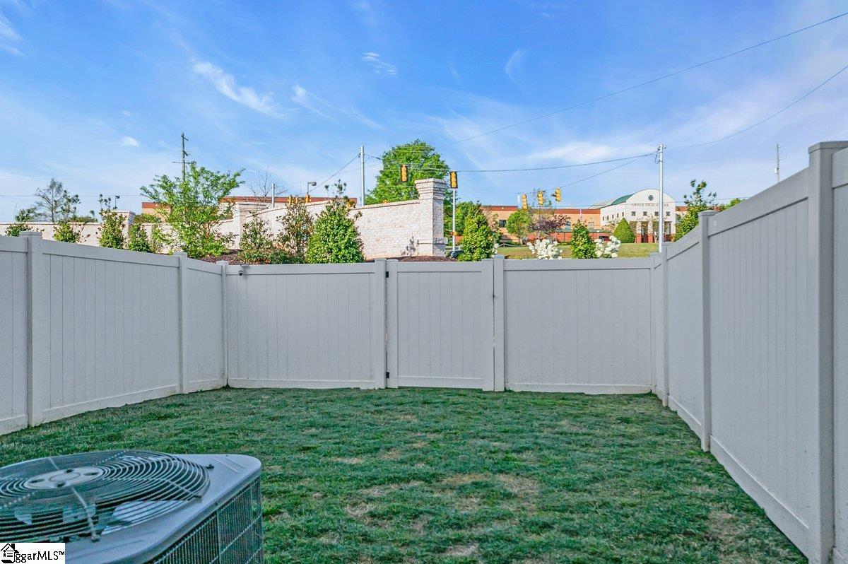 14 Sunriff Court Greer, SC 29651