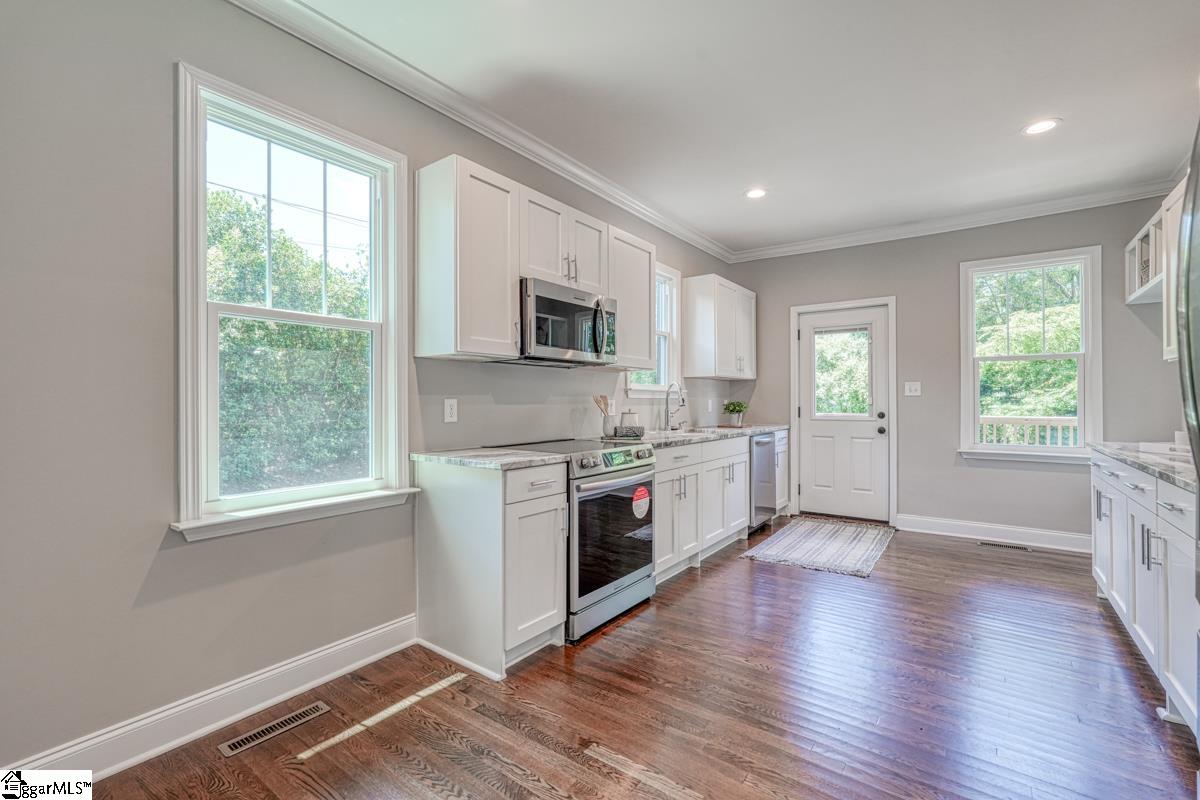 101 Sunset Drive Spartanburg, SC 29302