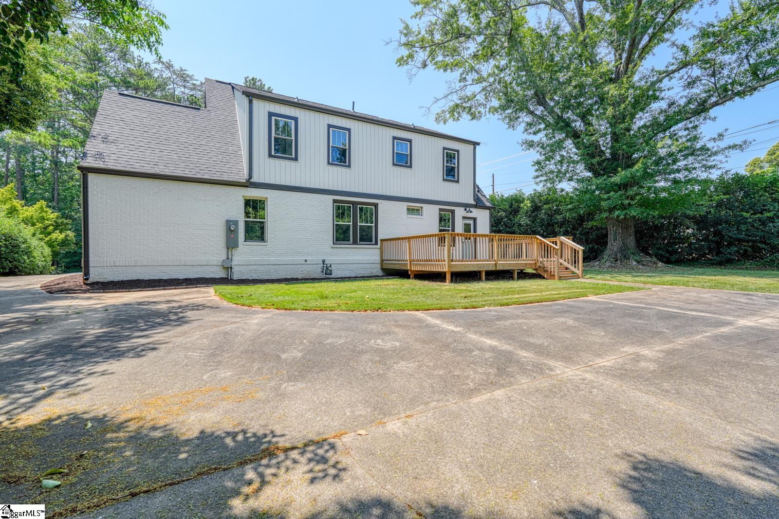 101 Sunset Drive Spartanburg, SC 29302