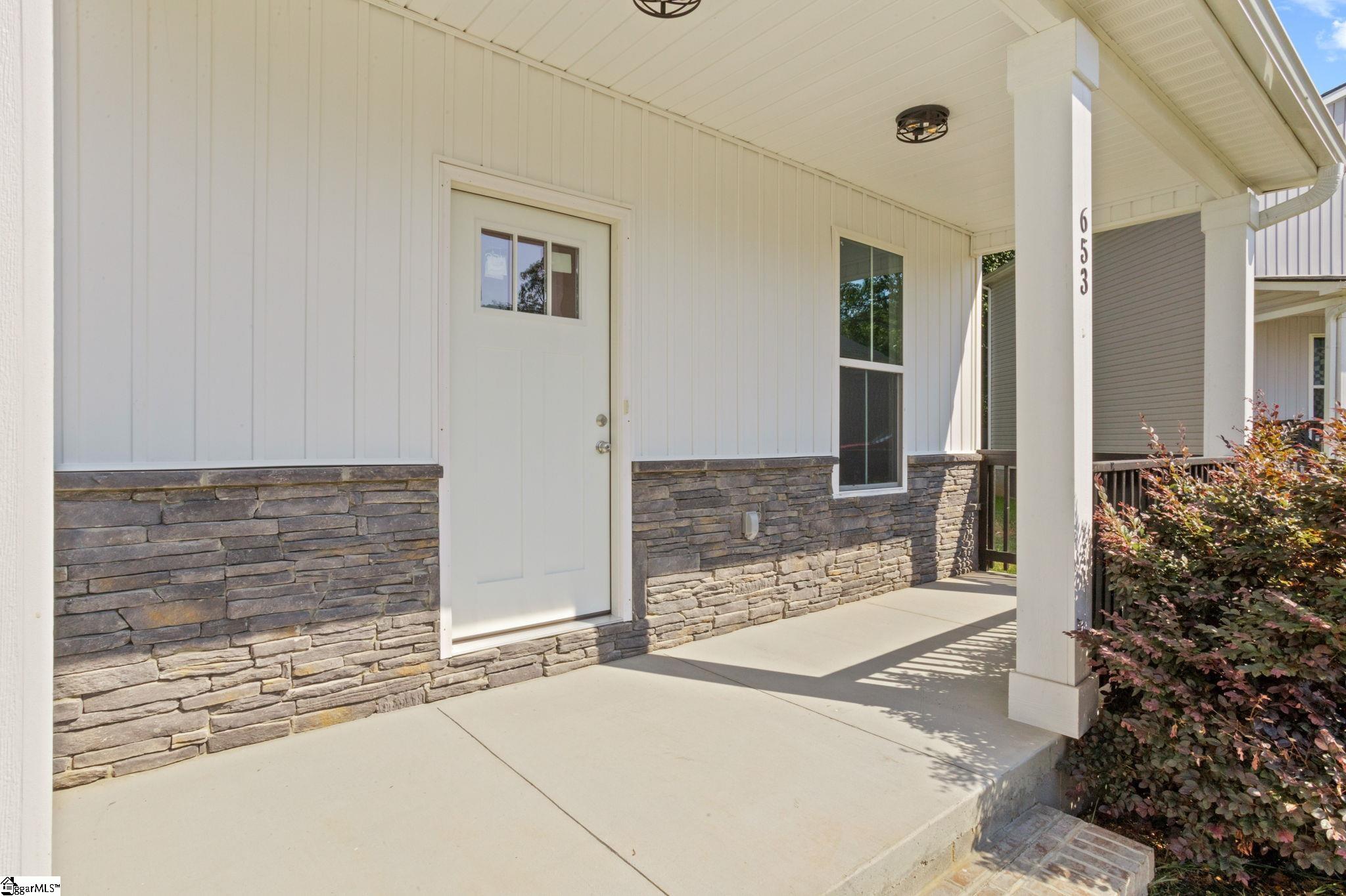 653 Duncan Station Drive Duncan, SC 29334