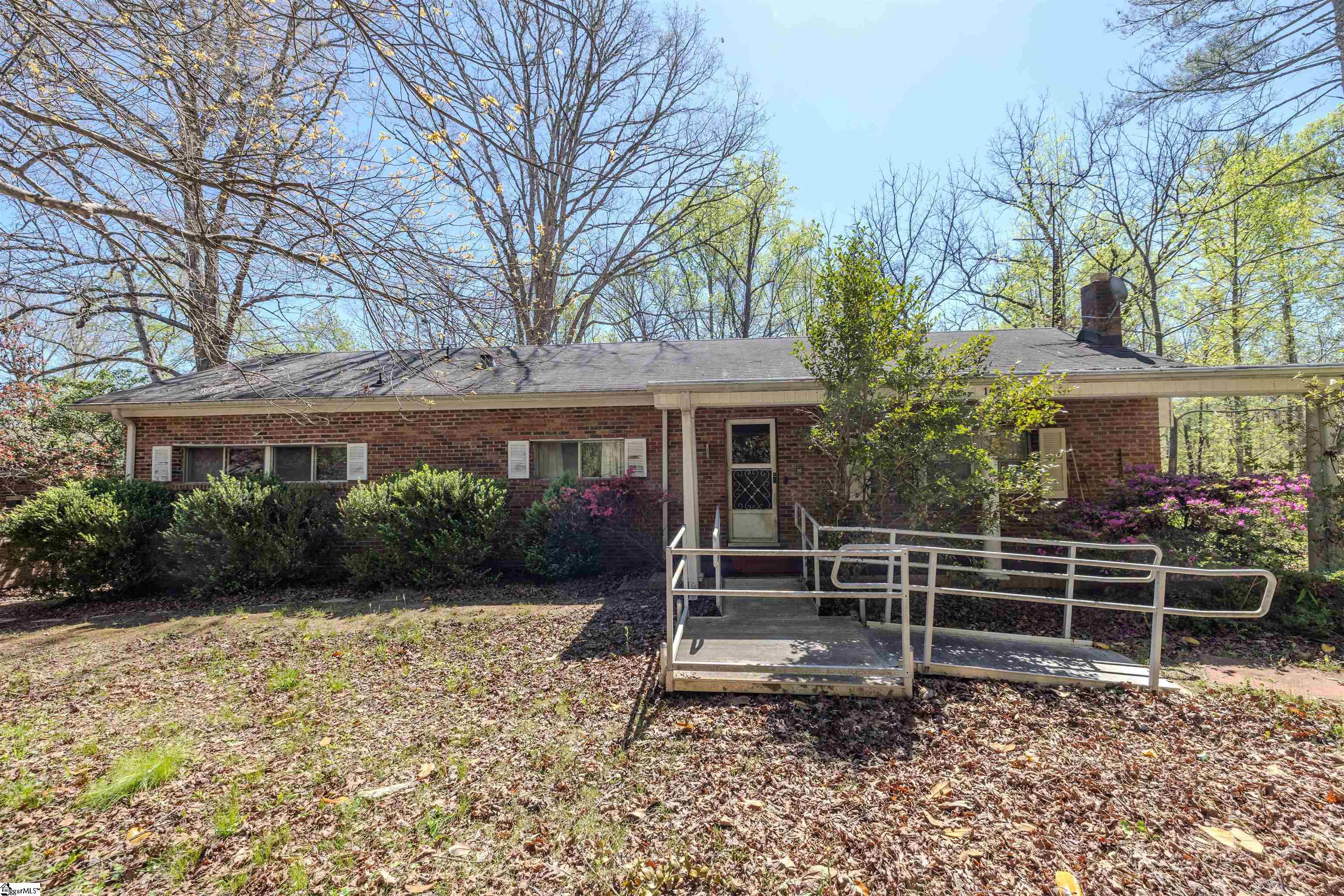 164 Wagon Ford Road Easley, SC 29640-7672