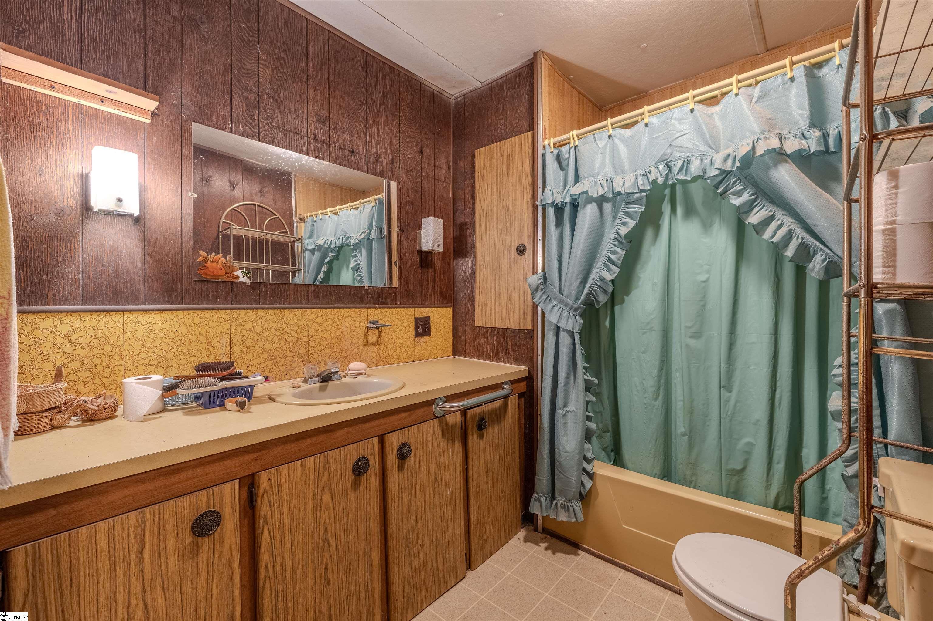 164 Wagon Ford Road Easley, SC 29640-7672