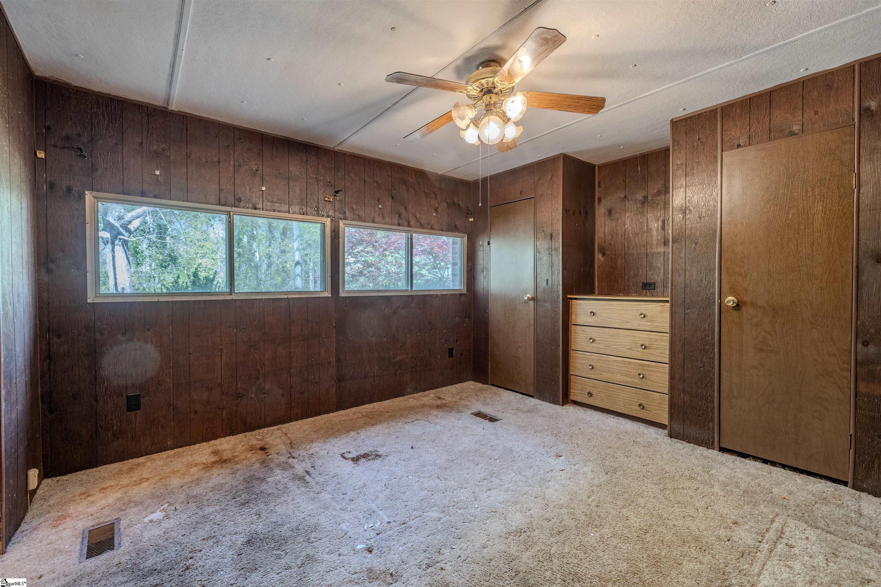 164 Wagon Ford Road Easley, SC 29640-7672