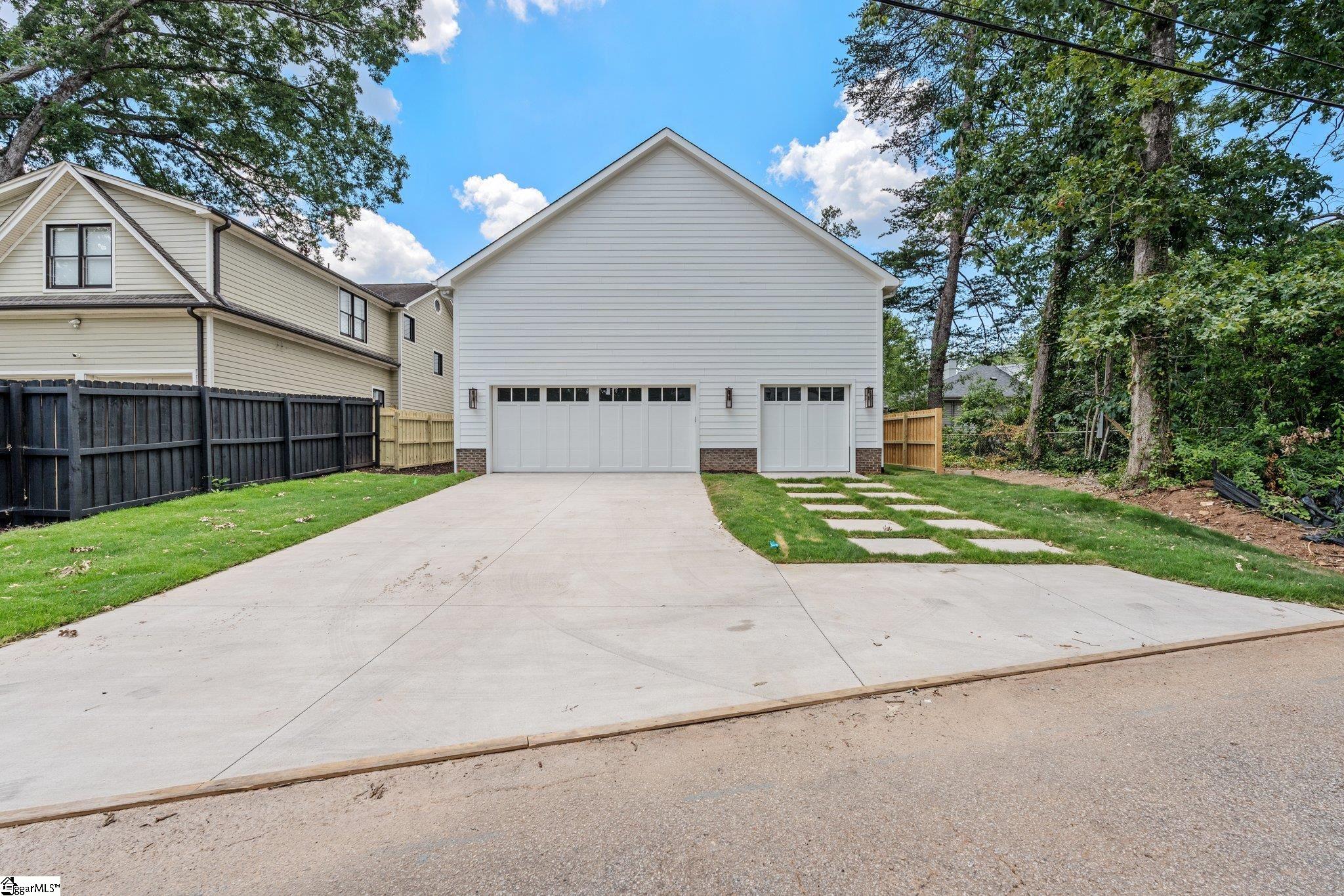 607 Byrd Boulevard Greenville, SC 29605