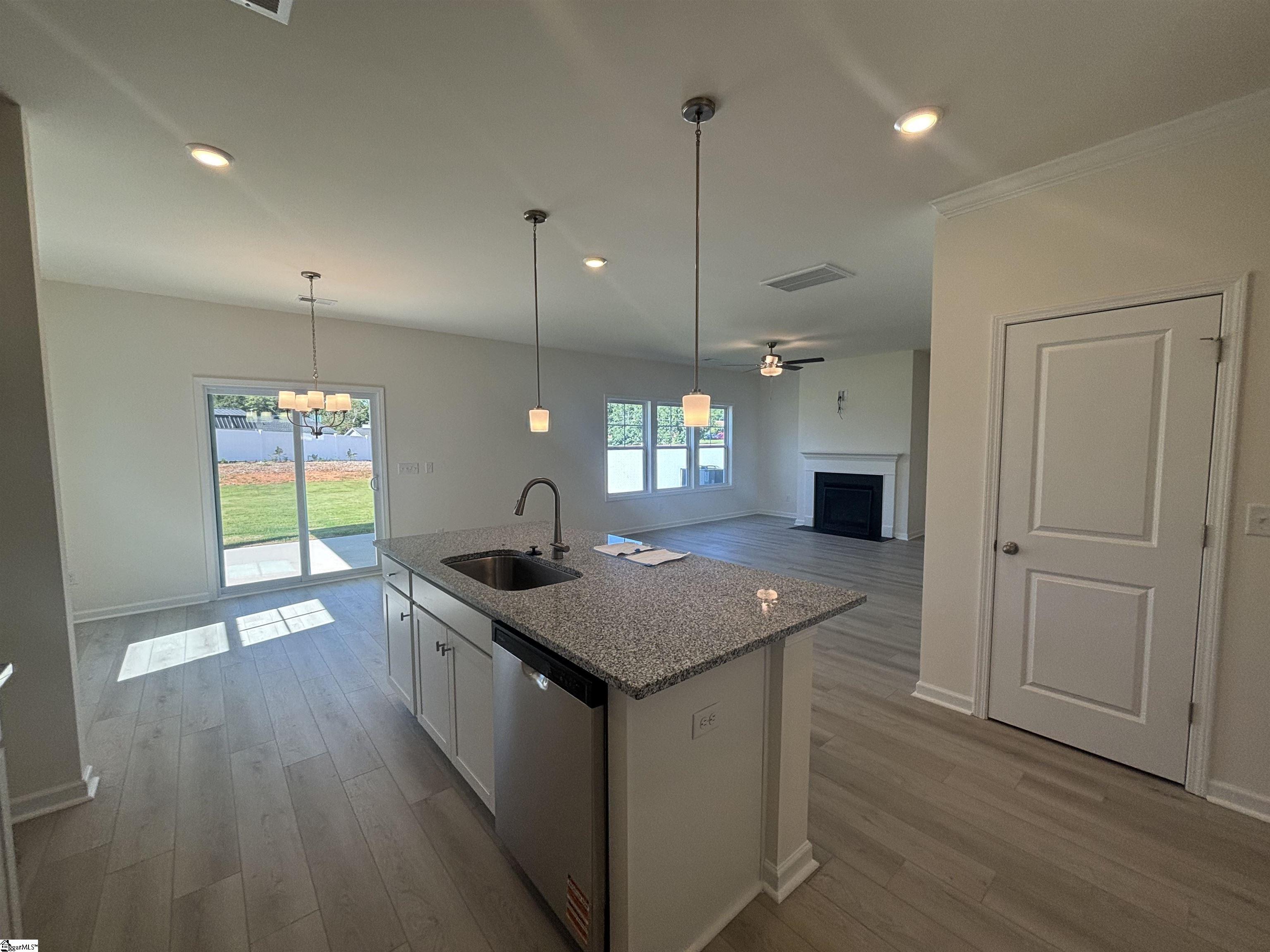 2006 Halton Oaks Drive Spartanburg, SC 29303