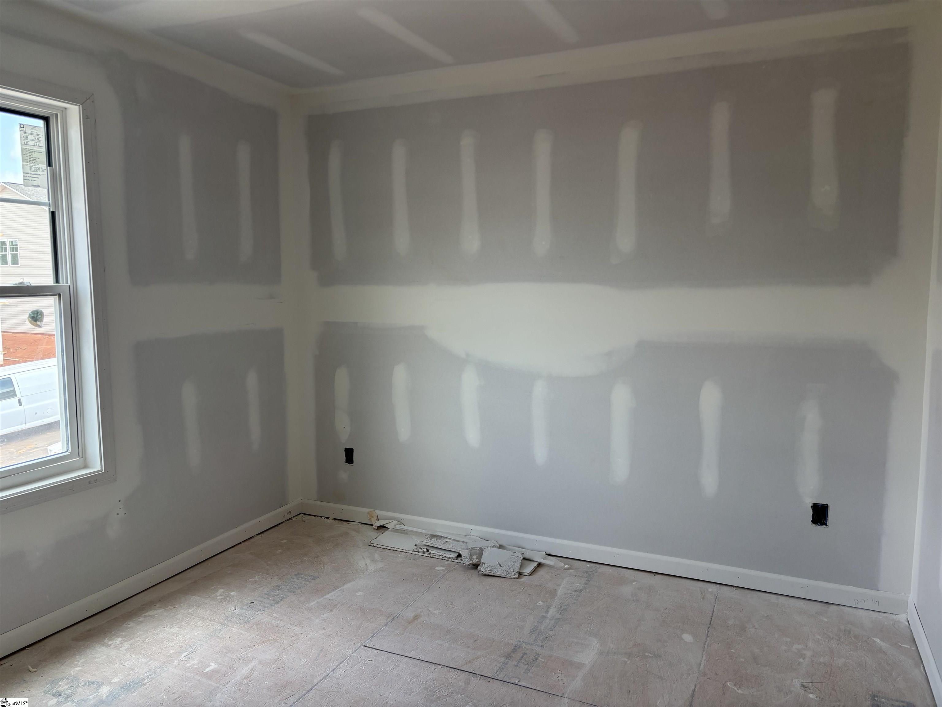 2023 Halton Oaks Drive Spartanburg, SC 29303