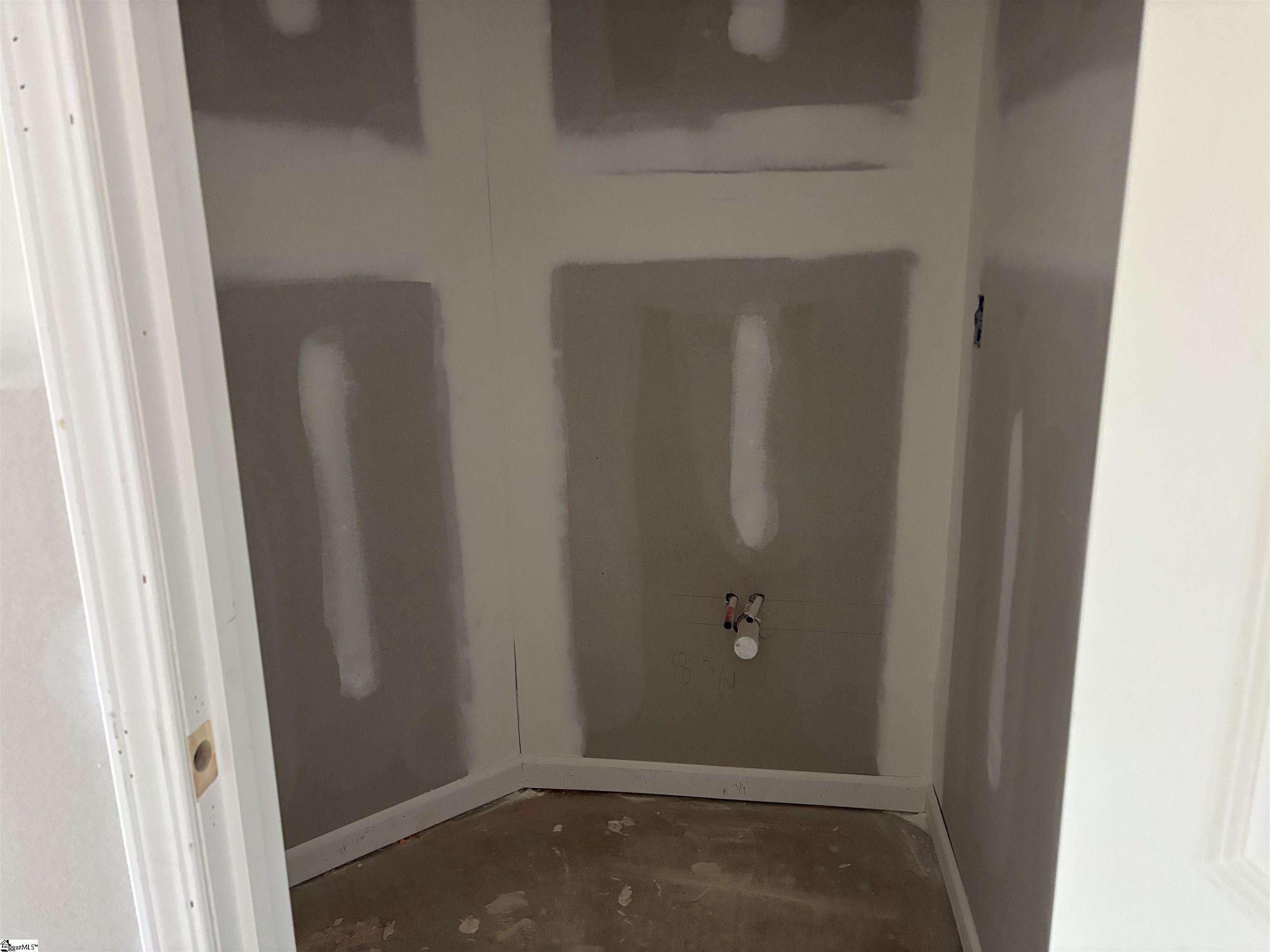 2023 Halton Oaks Drive Spartanburg, SC 29303
