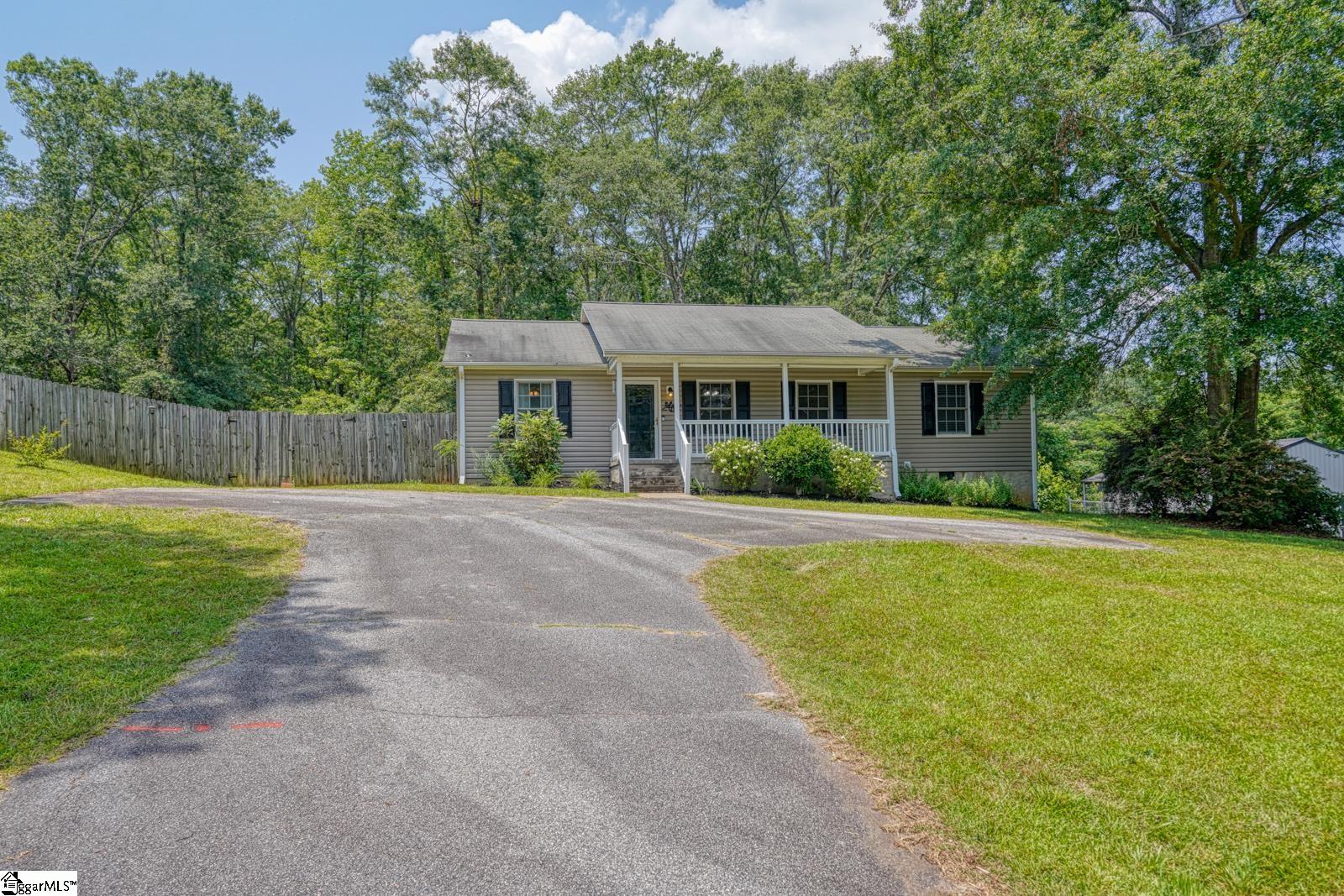 248 Hawthorne Avenue Woodruff, SC 29388