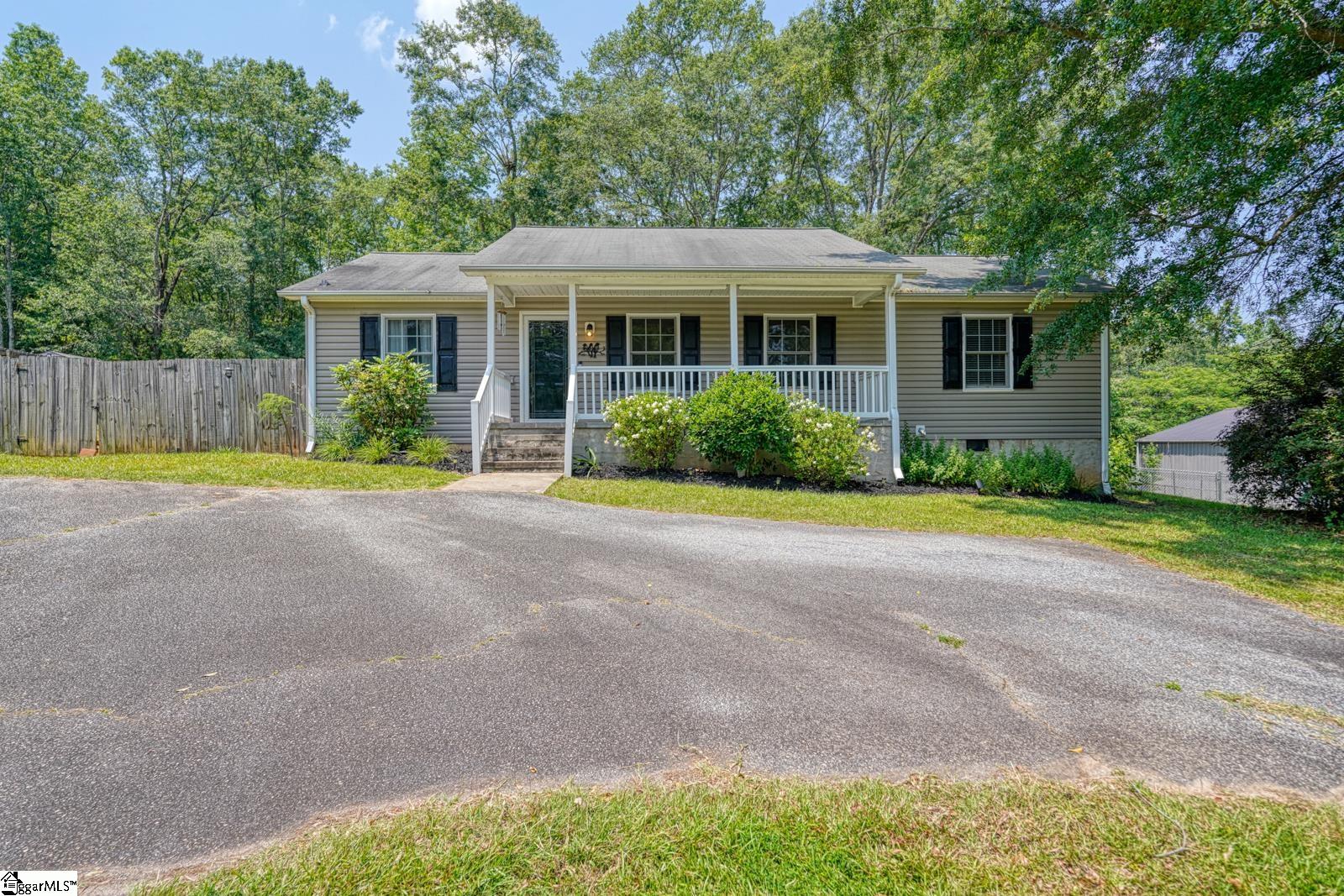 248 Hawthorne Avenue Woodruff, SC 29388