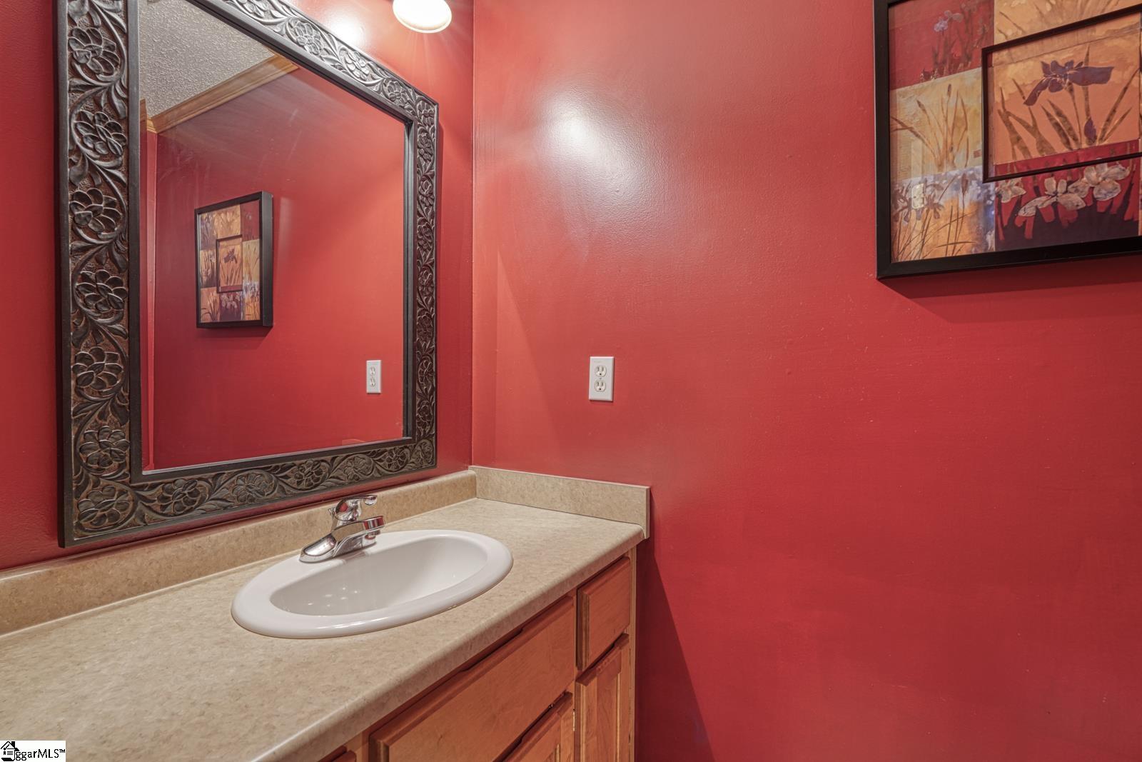 248 Hawthorne Avenue Woodruff, SC 29388