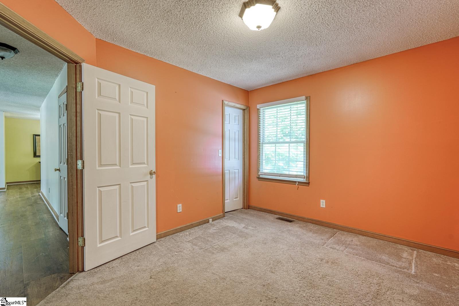 248 Hawthorne Avenue Woodruff, SC 29388