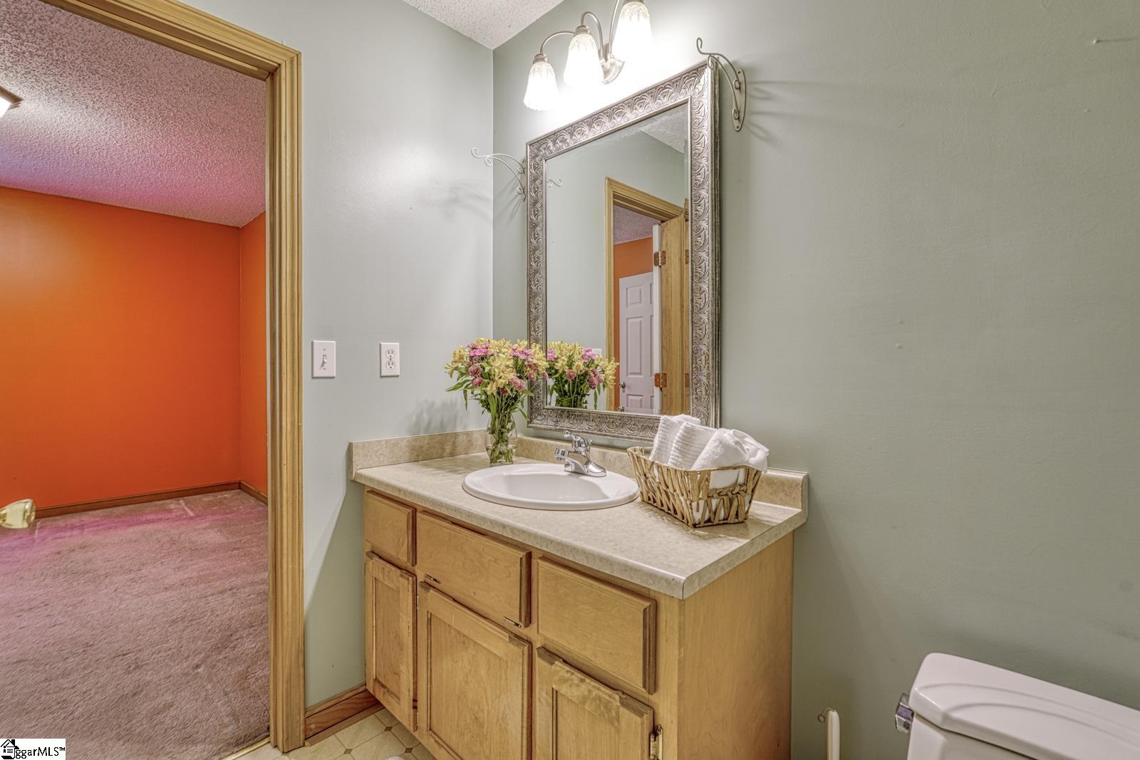 248 Hawthorne Avenue Woodruff, SC 29388