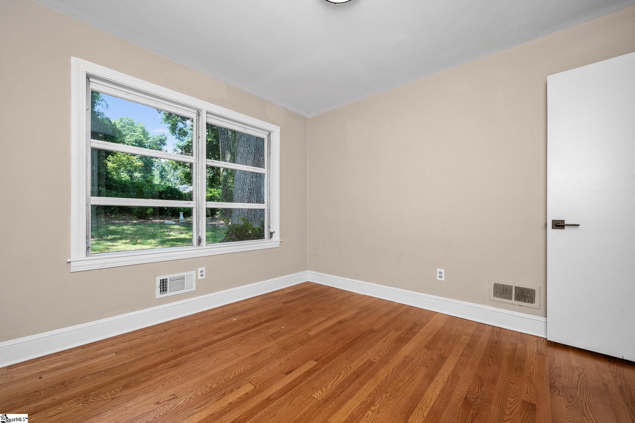 107 Shady Lane Greenville, SC 29615-2631
