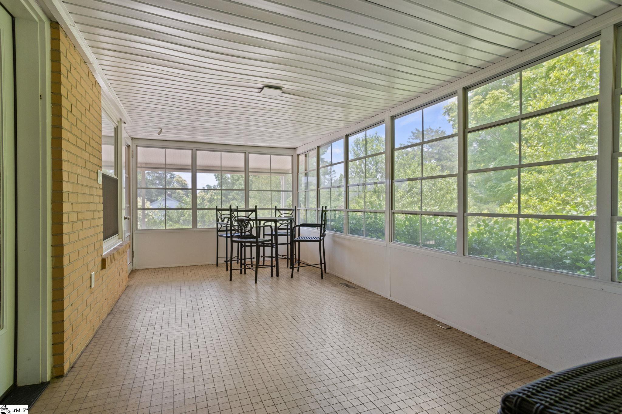 122 Bradley Boulevard Greenville, SC 20609