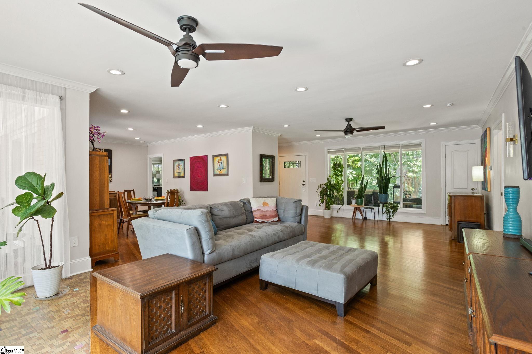 122 Bradley Boulevard Greenville, SC 20609