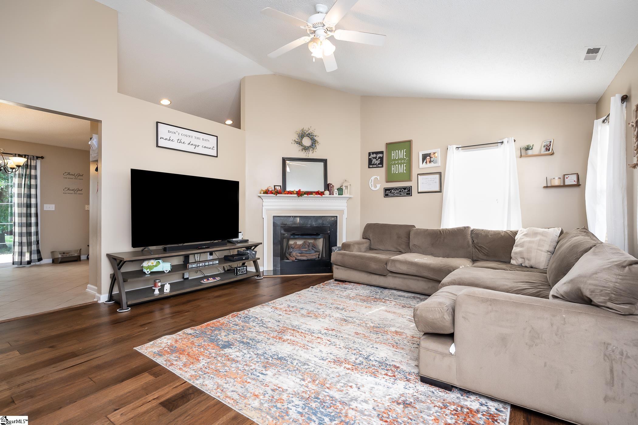 864 Thornbird Circle Boiling Springs, SC 29316