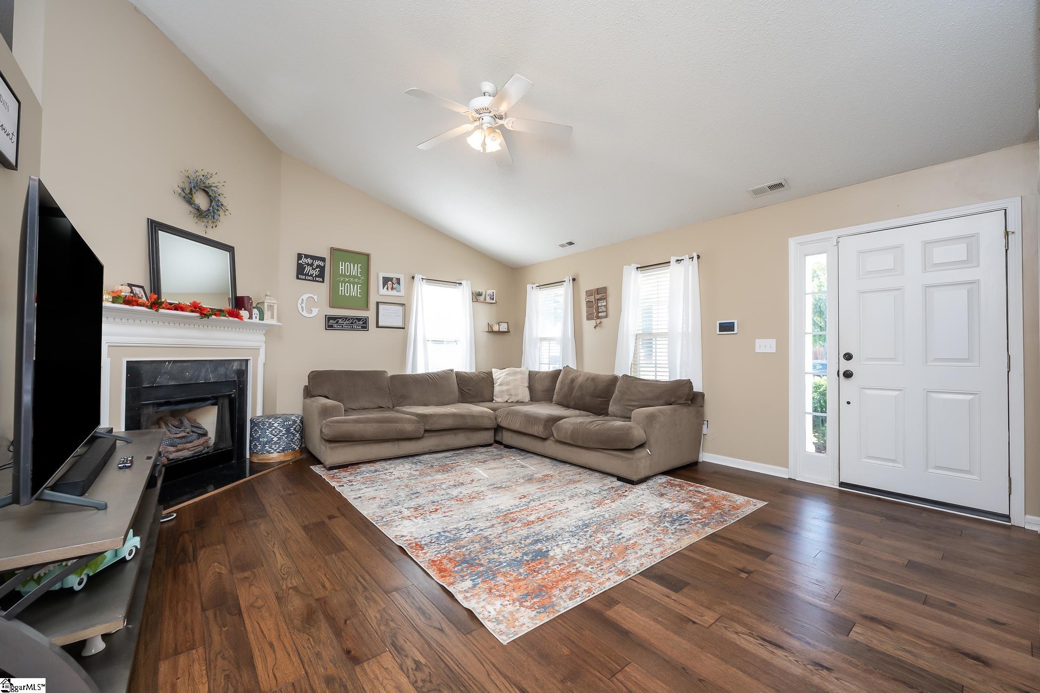 864 Thornbird Circle Boiling Springs, SC 29316