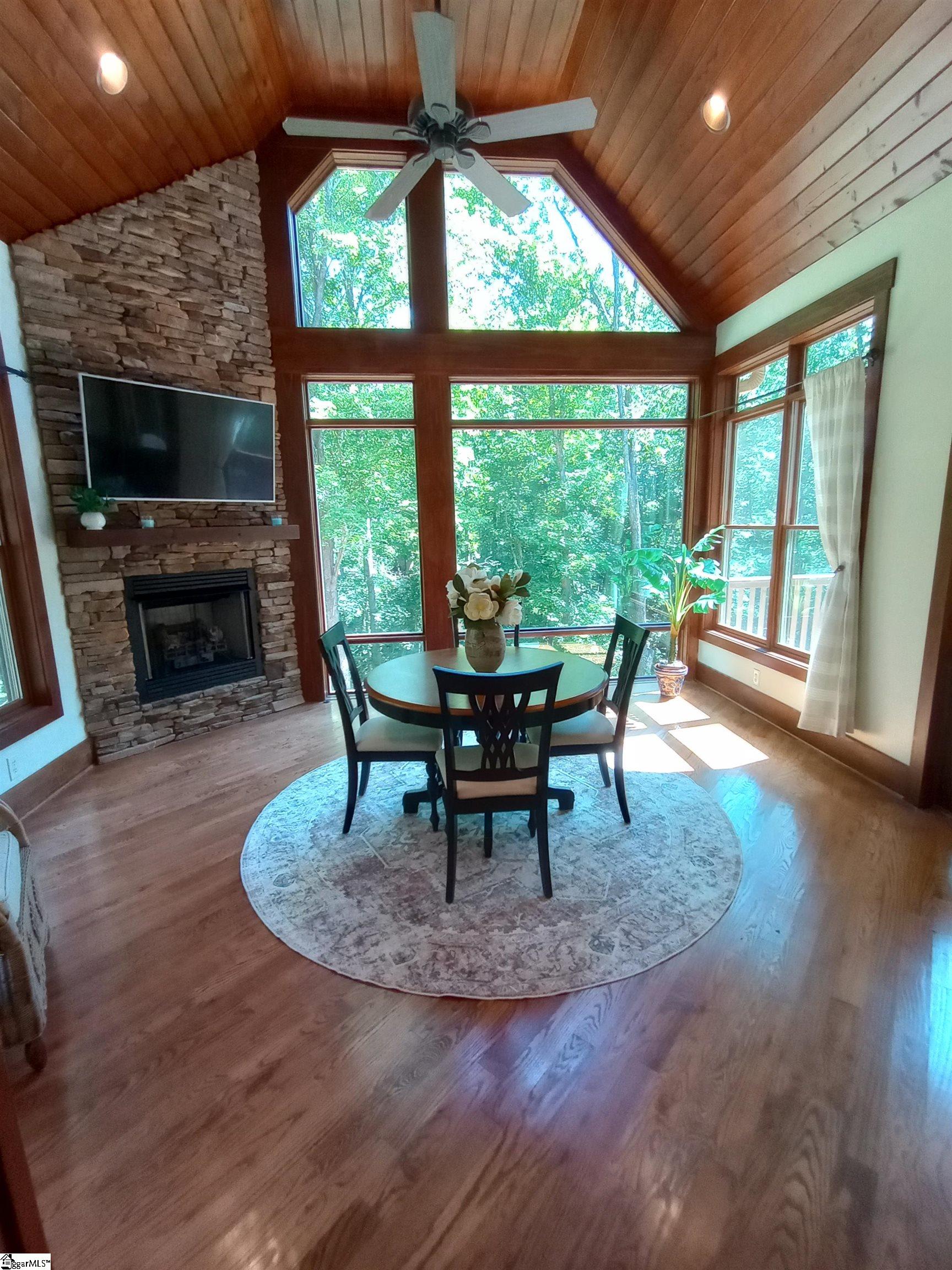 2 Autumn Oak Way Travelers Rest, SC 29690