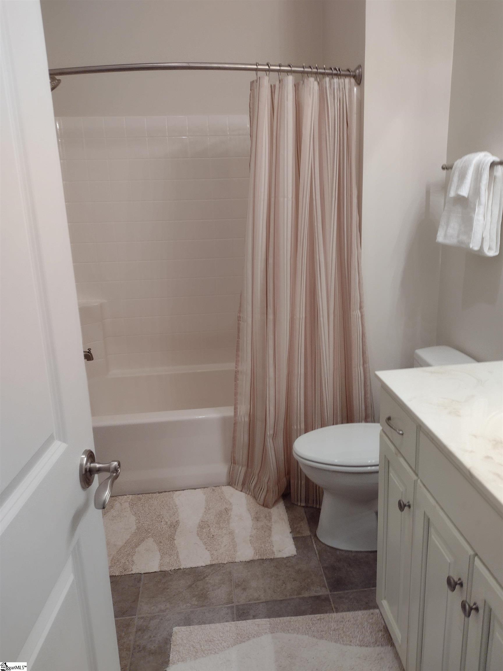 2 Autumn Oak Way Travelers Rest, SC 29690