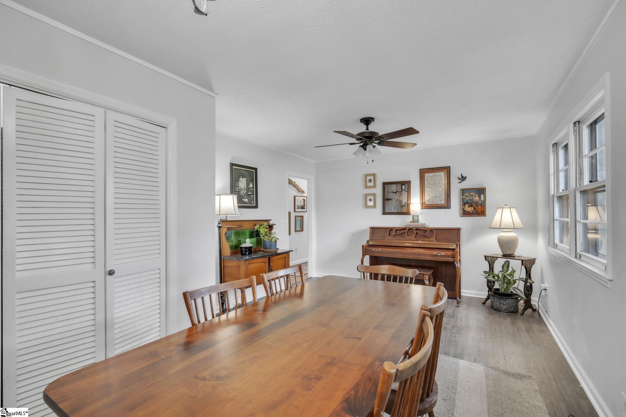 103 W Crestview Street Landrum, SC 29356