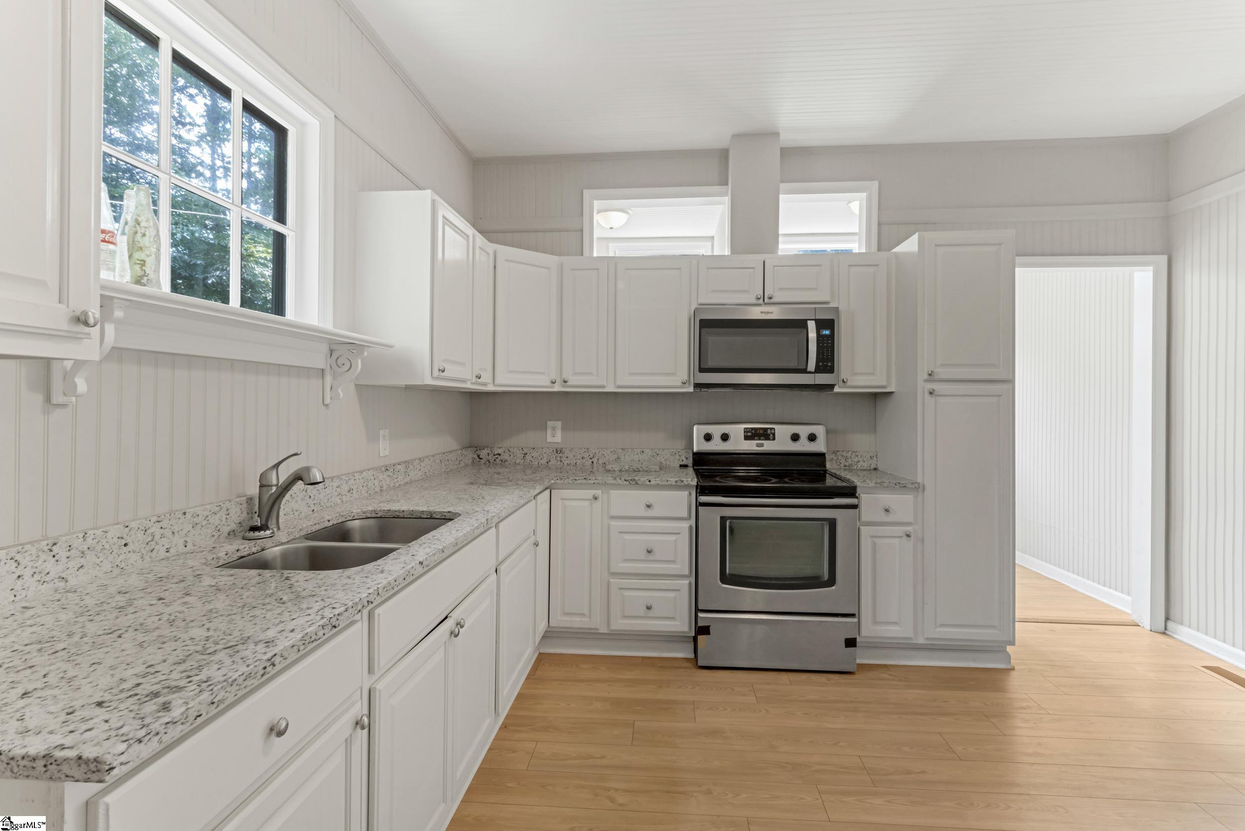 472 Sloan Street Spartanburg, SC 29303-3889