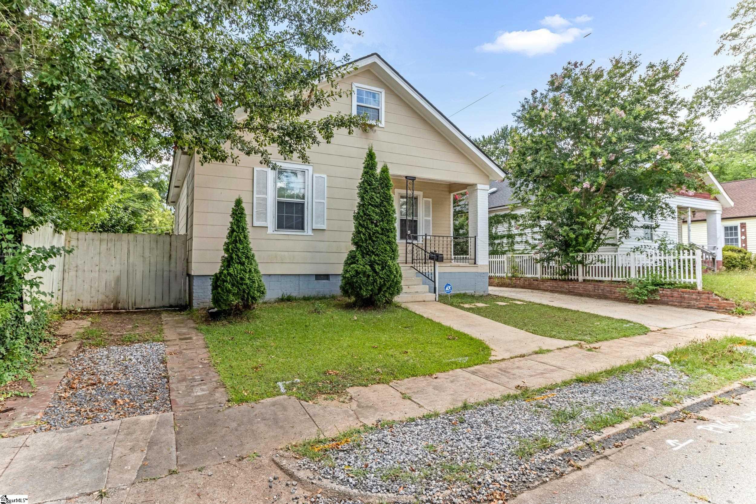 472 Sloan Street Spartanburg, SC 29303-3889
