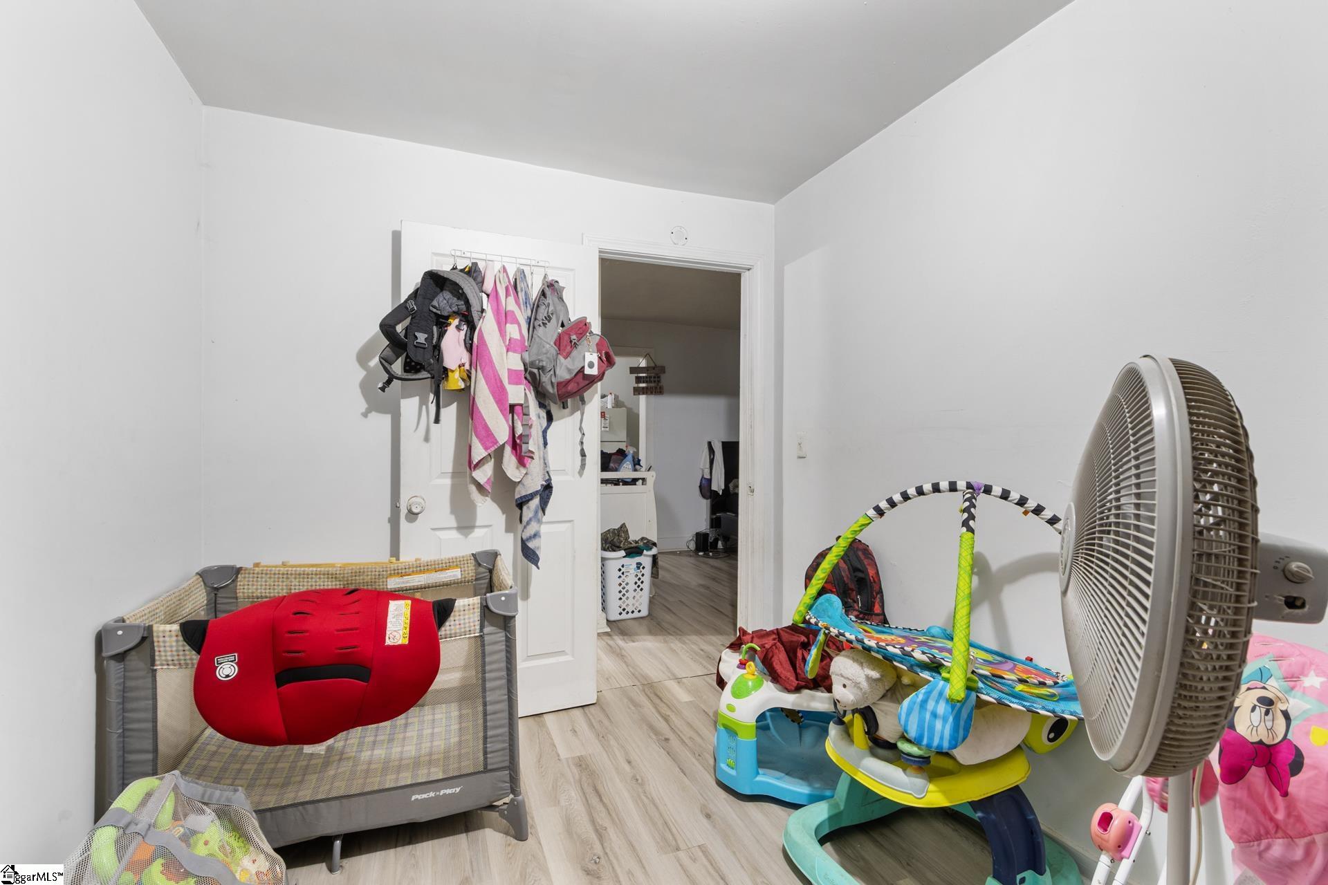 103 N Bell Street Clinton, SC 29325