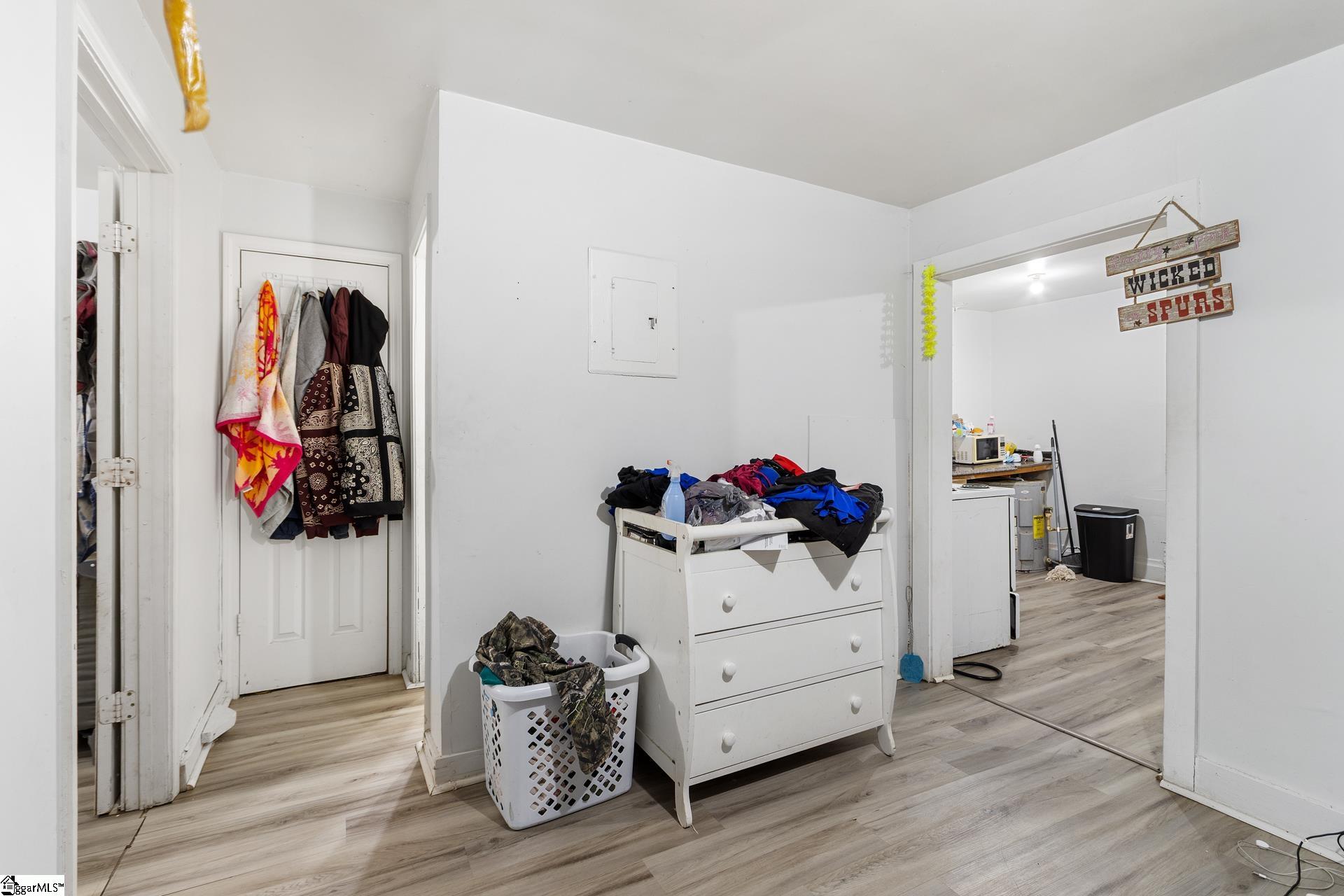 103 N Bell Street Clinton, SC 29325