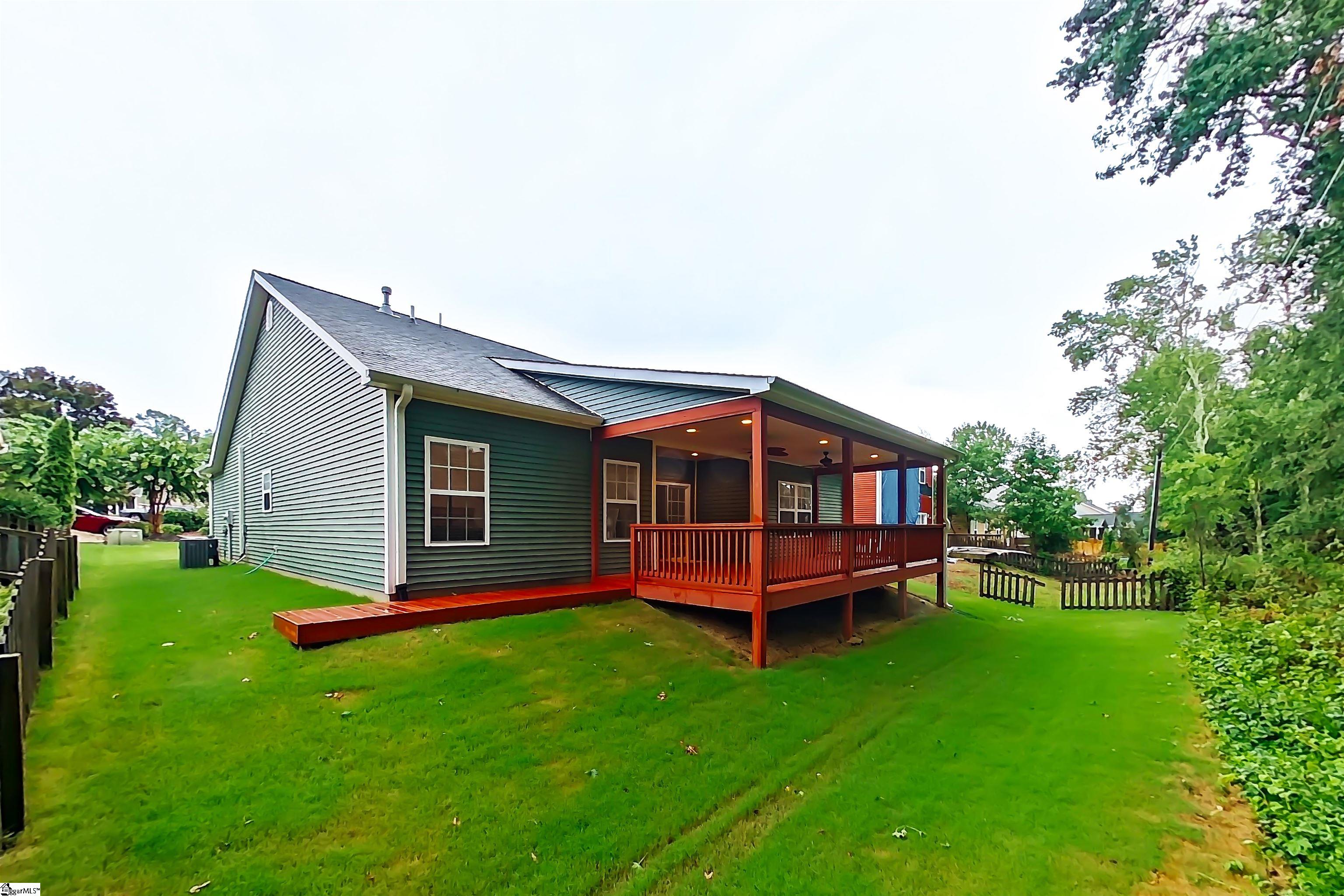 10 Lost Tree Lane Simpsonville, SC 29681-5540