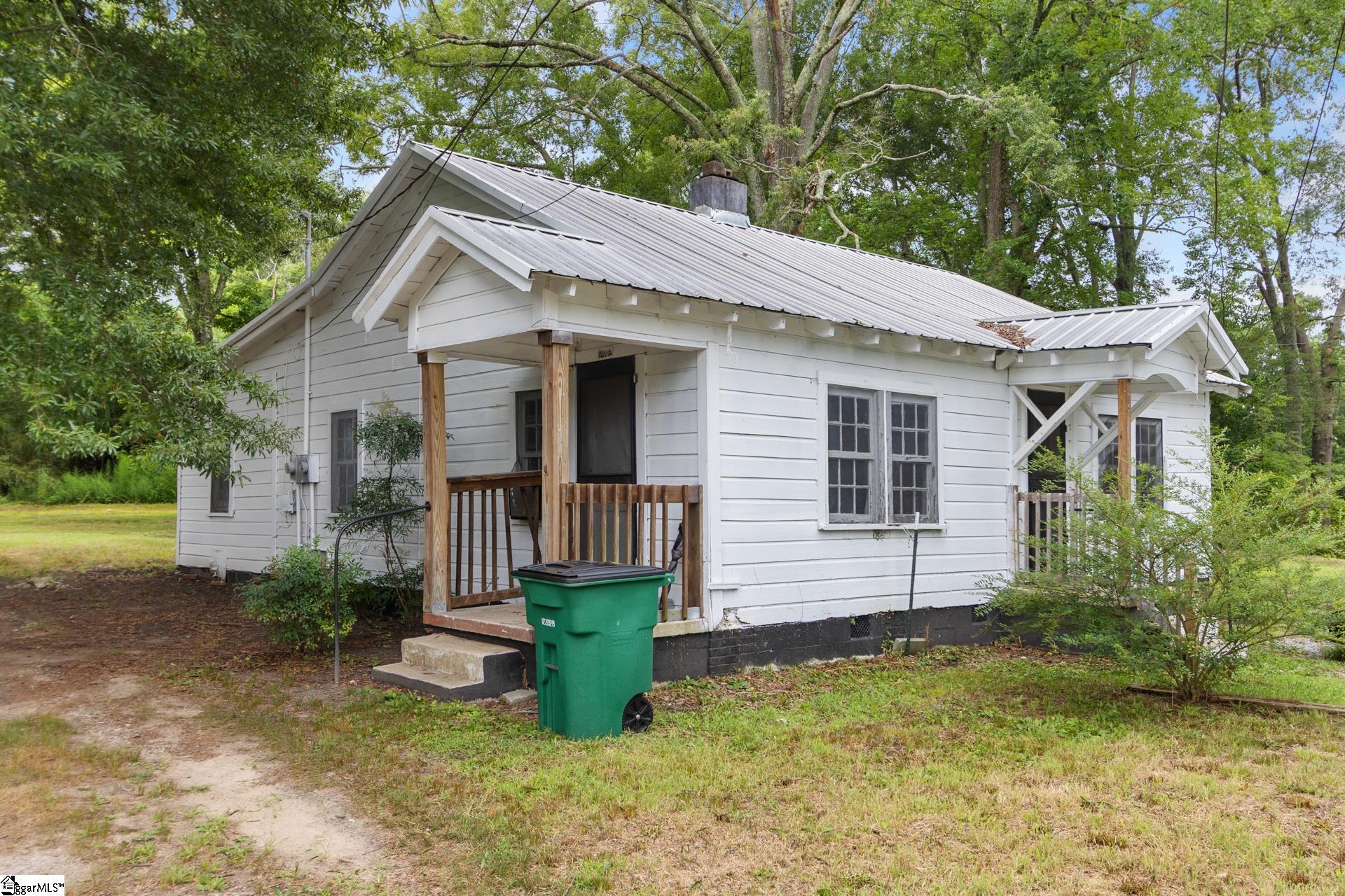 101 Bond Street Clinton, SC 29325