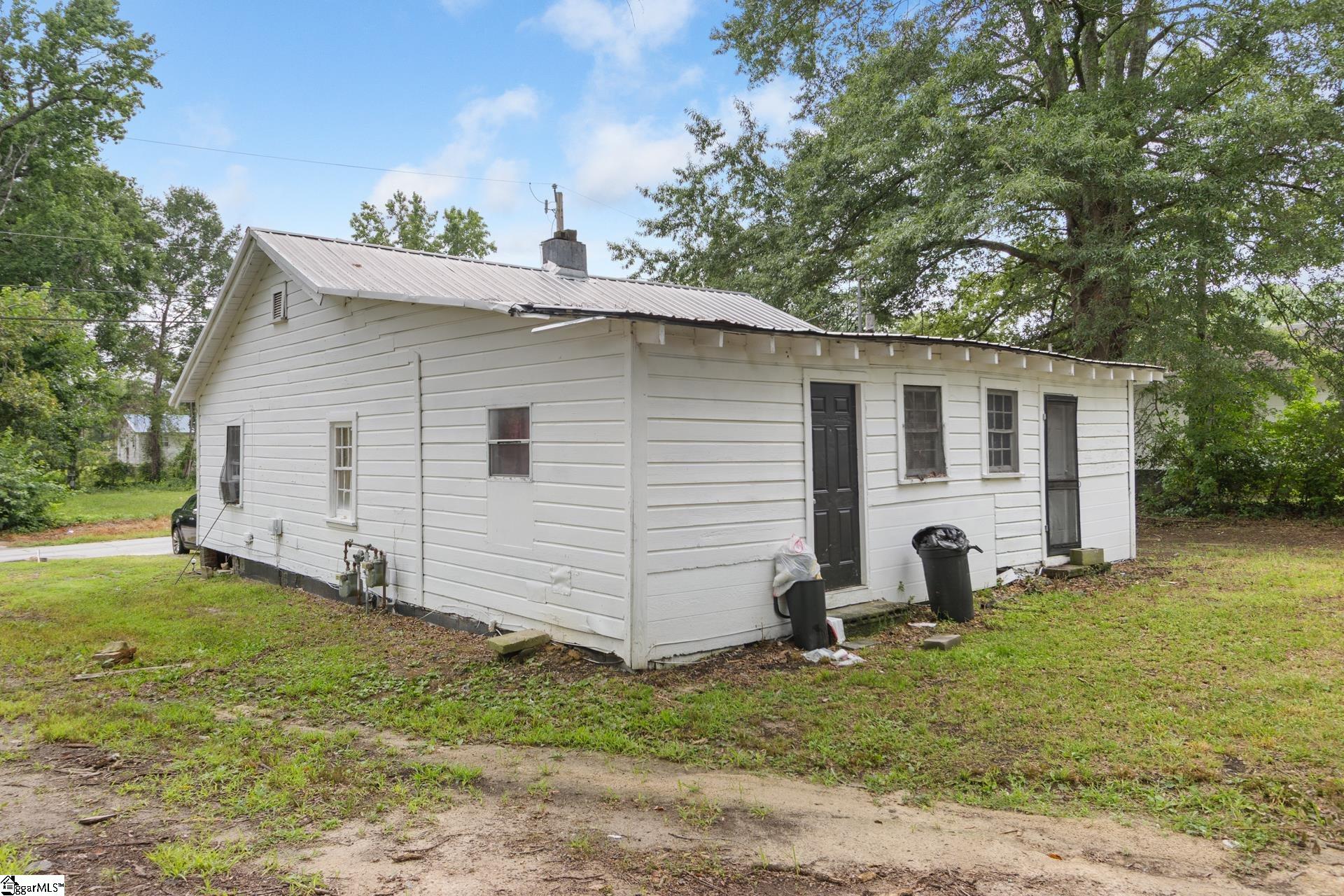 101 Bond Street Clinton, SC 29325
