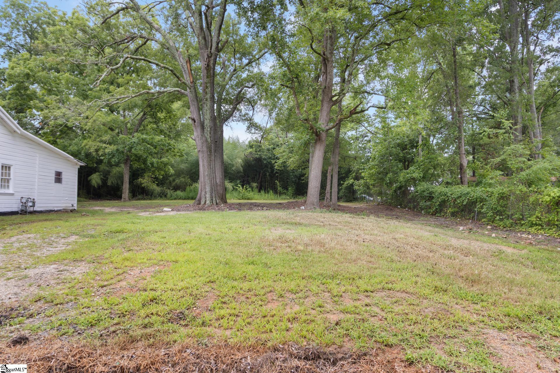101 Bond Street Clinton, SC 29325