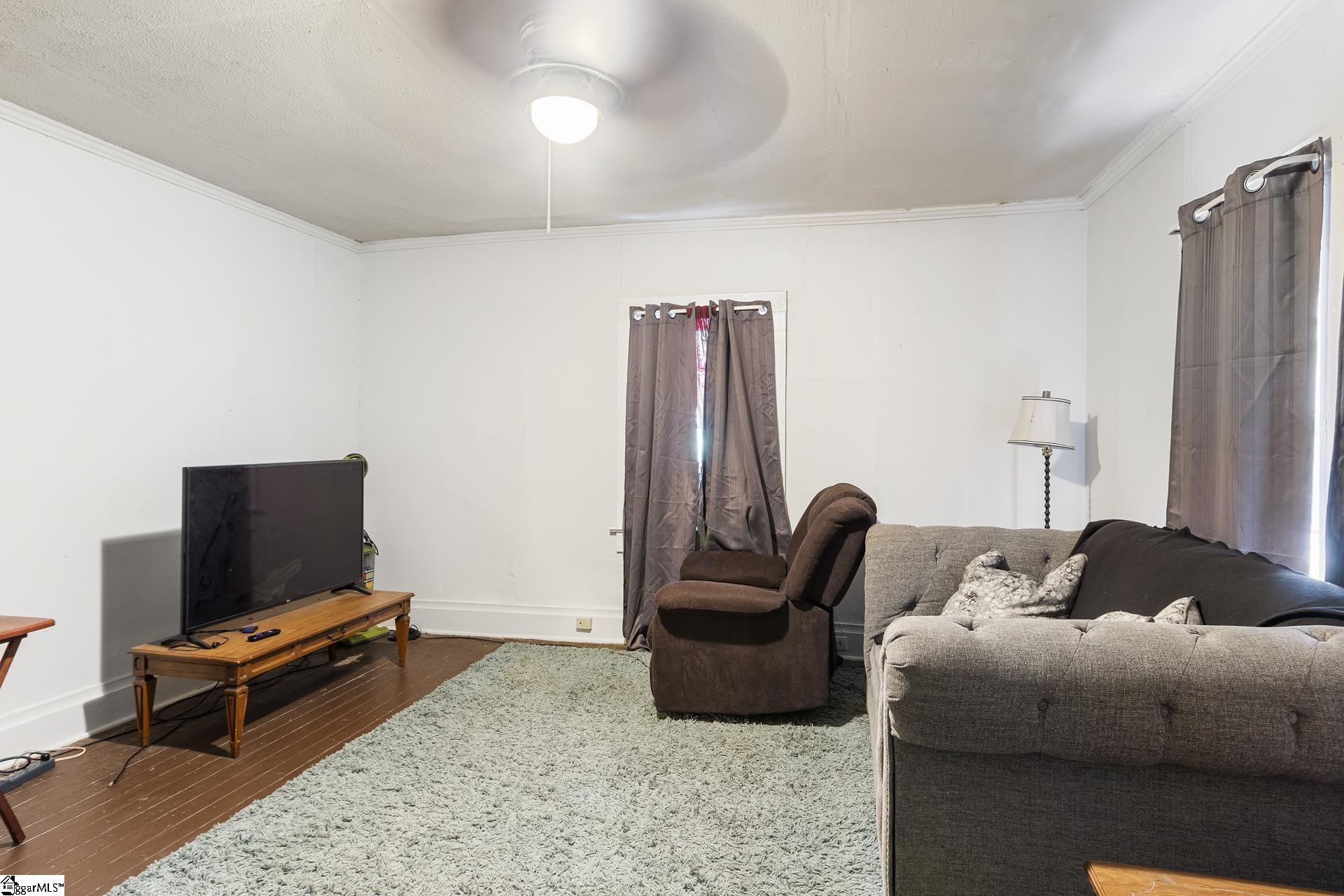 101 Bond Street Clinton, SC 29325